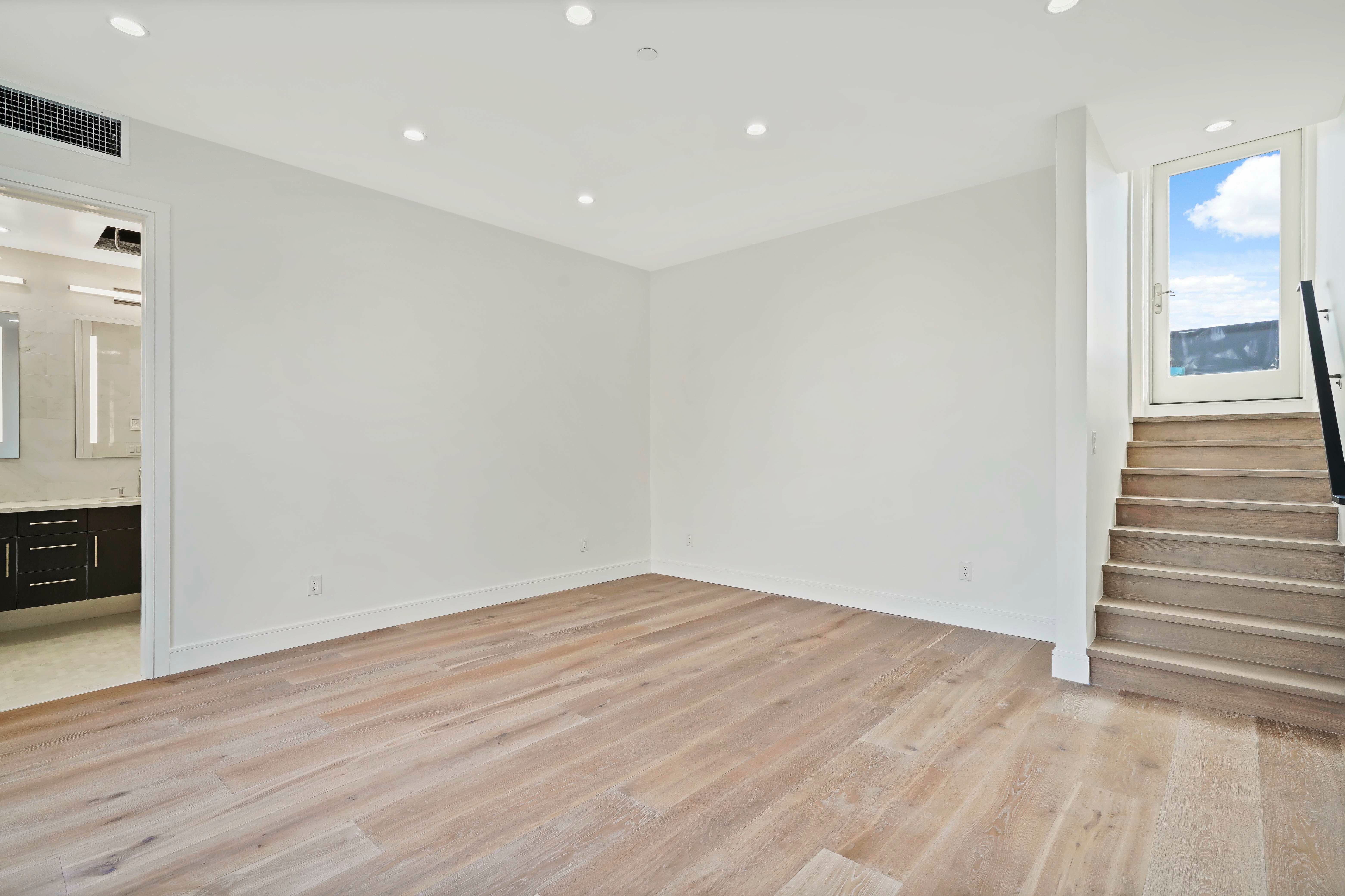 45 Garnet Street , 3B