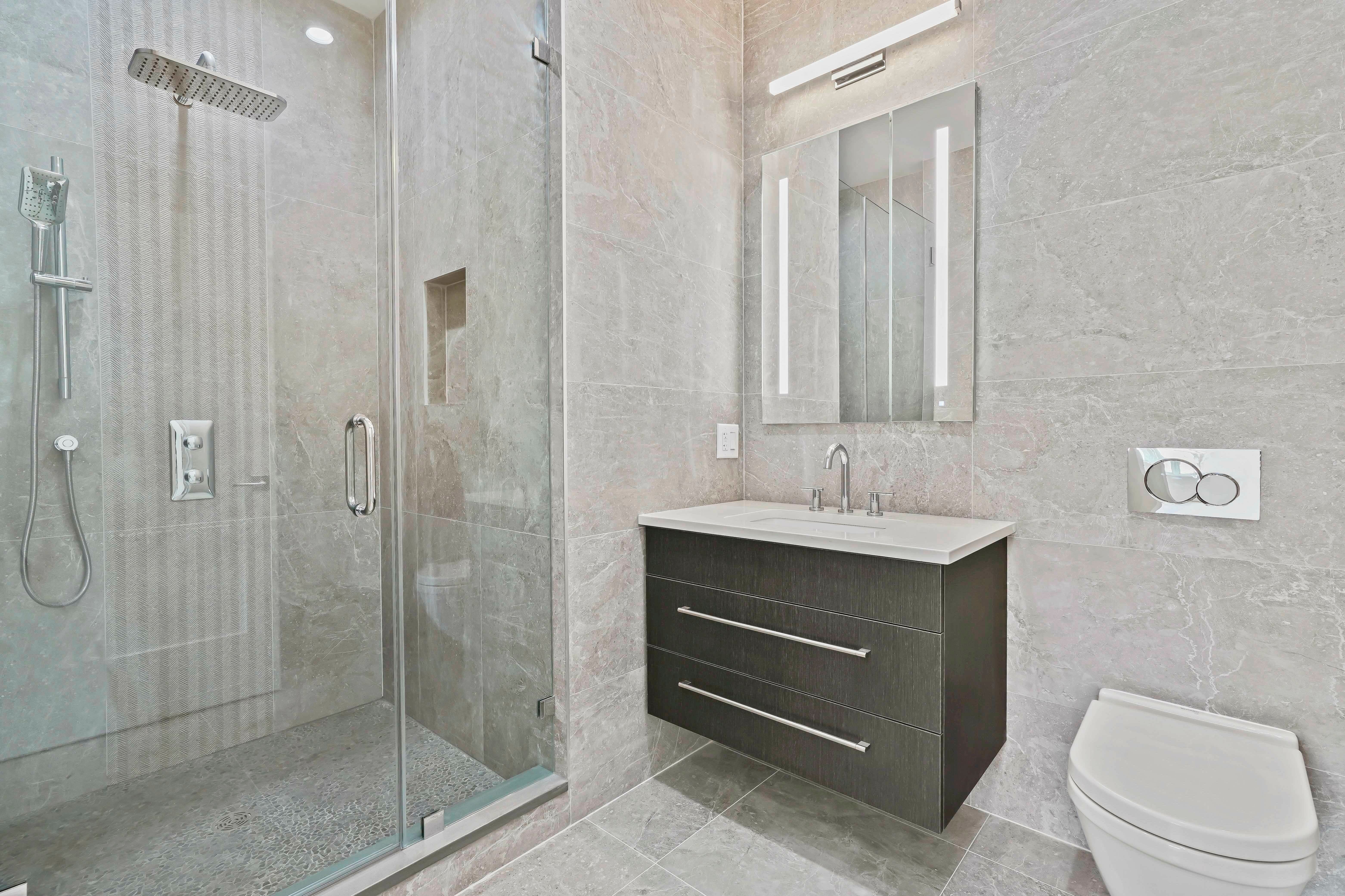 45 Garnet Street , 3B