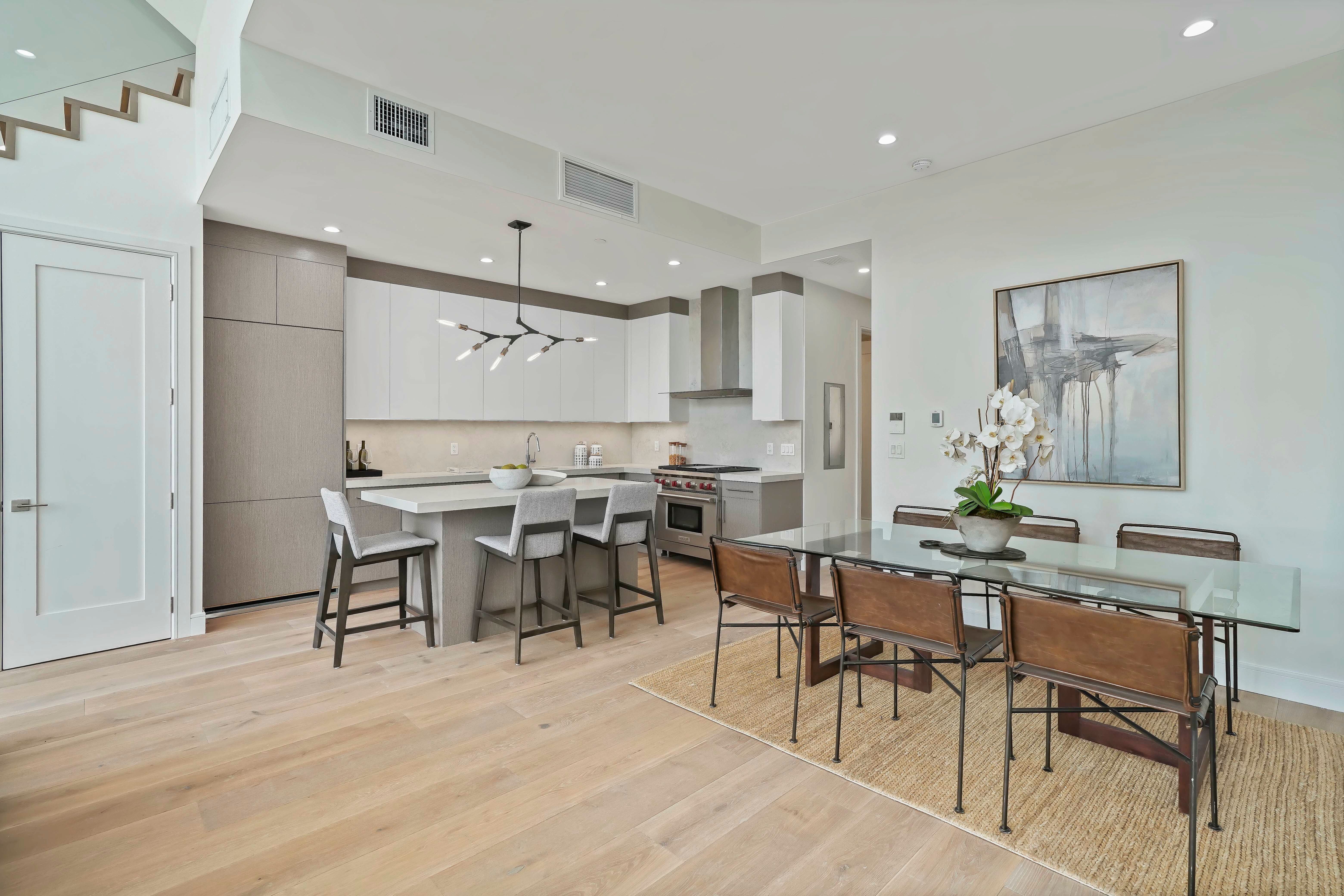 45 Garnet Street , 3B