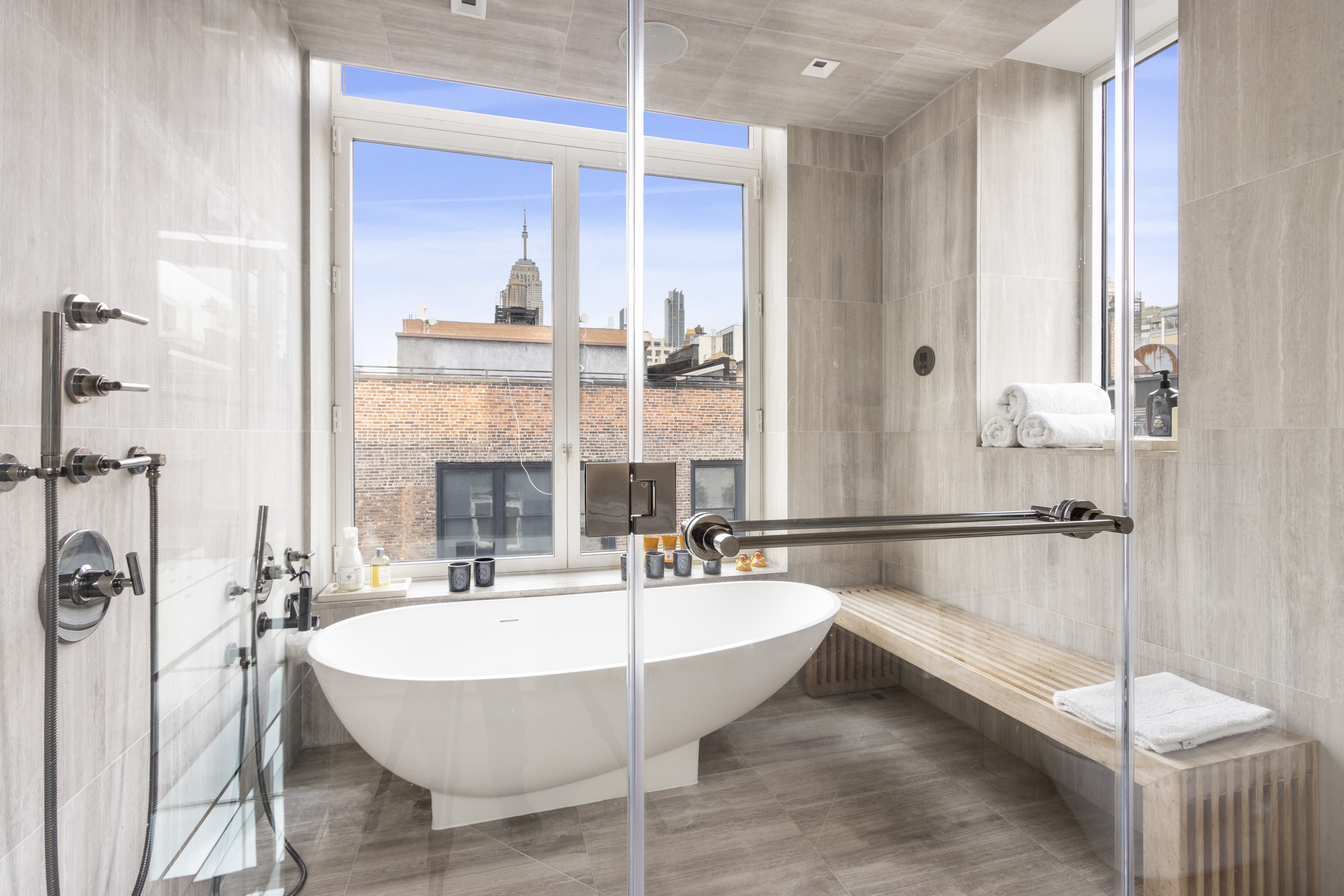 21 West 20th Street PH4