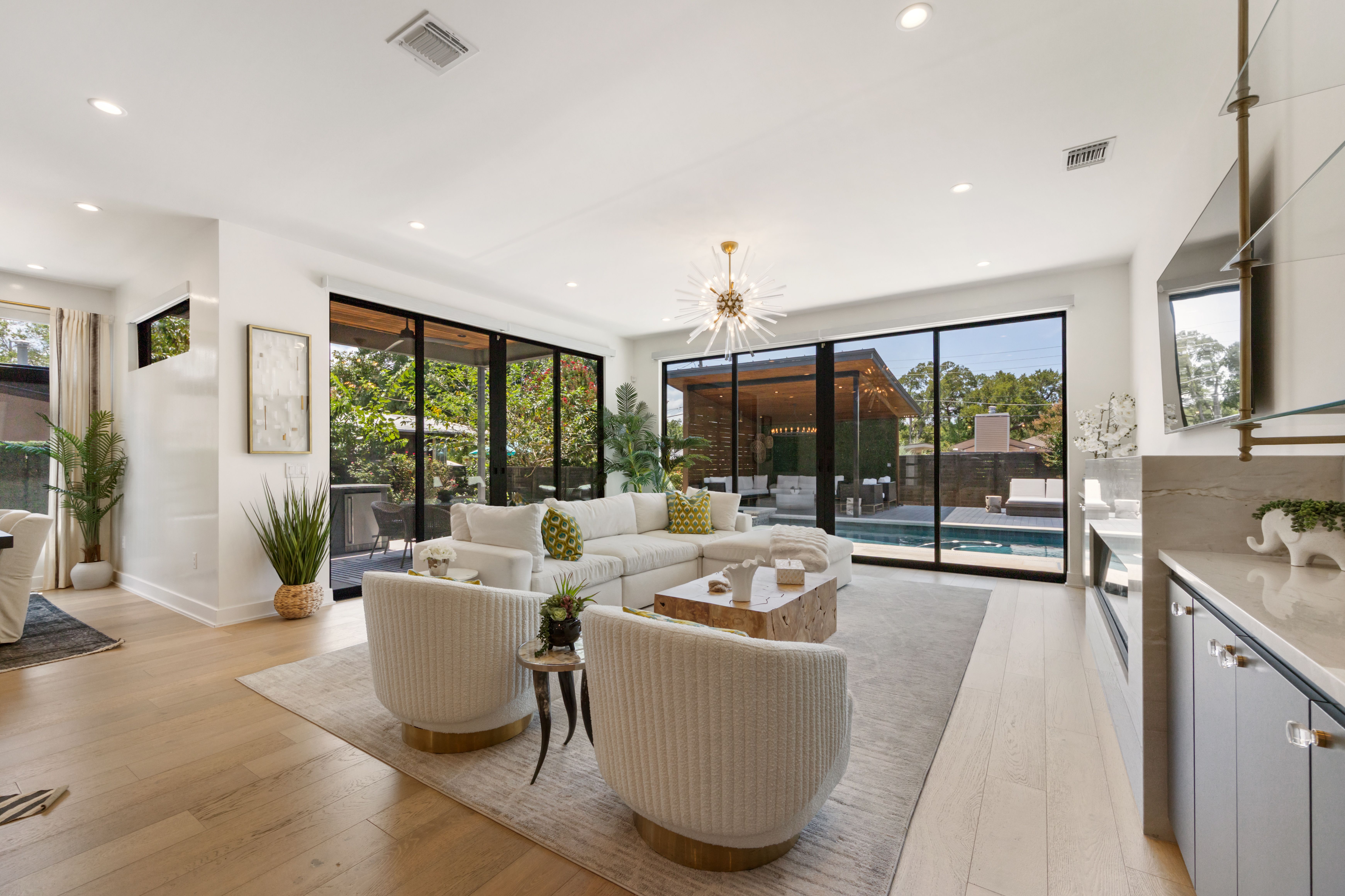 5004 Highland Court 