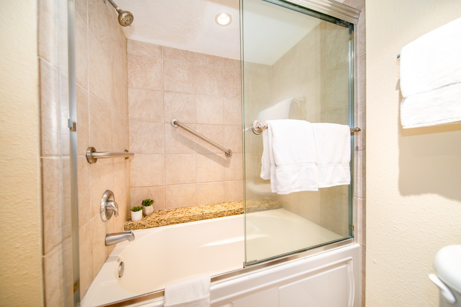 Mahana, 110 Kaanapali Shores Place #707