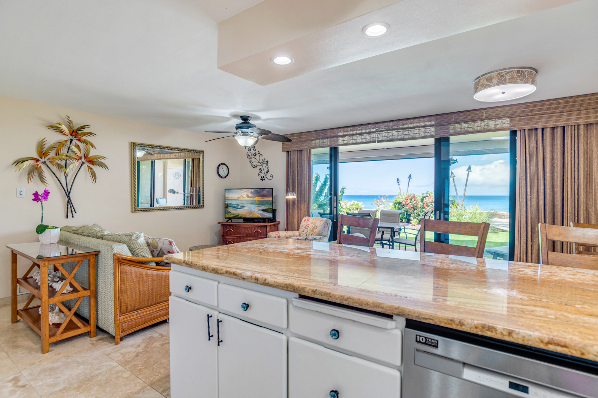 Makani Sands 3765 Lower Honoapiilani Rd, #110