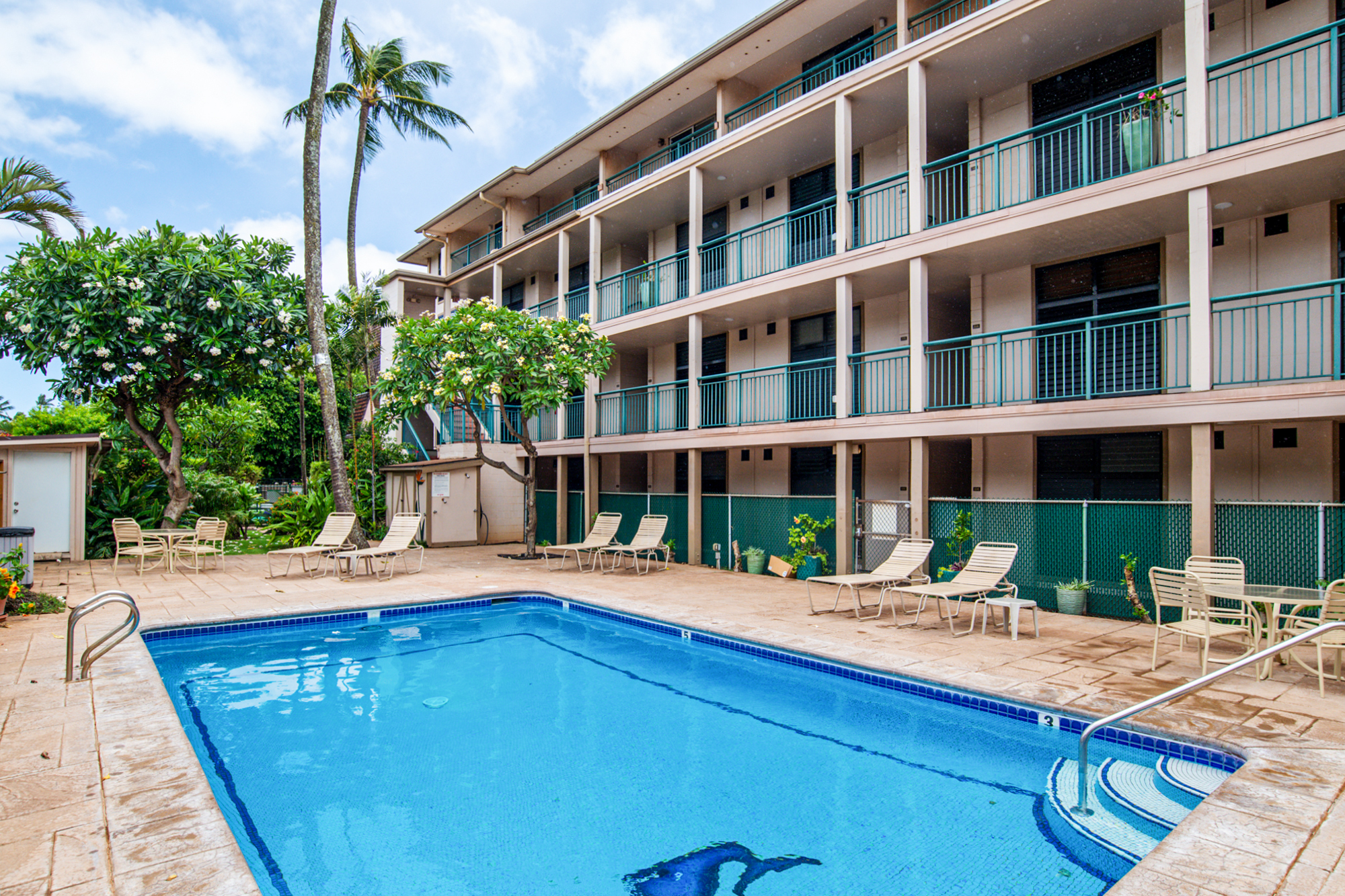 Makani Sands 3765 Lower Honoapiilani Rd, #110