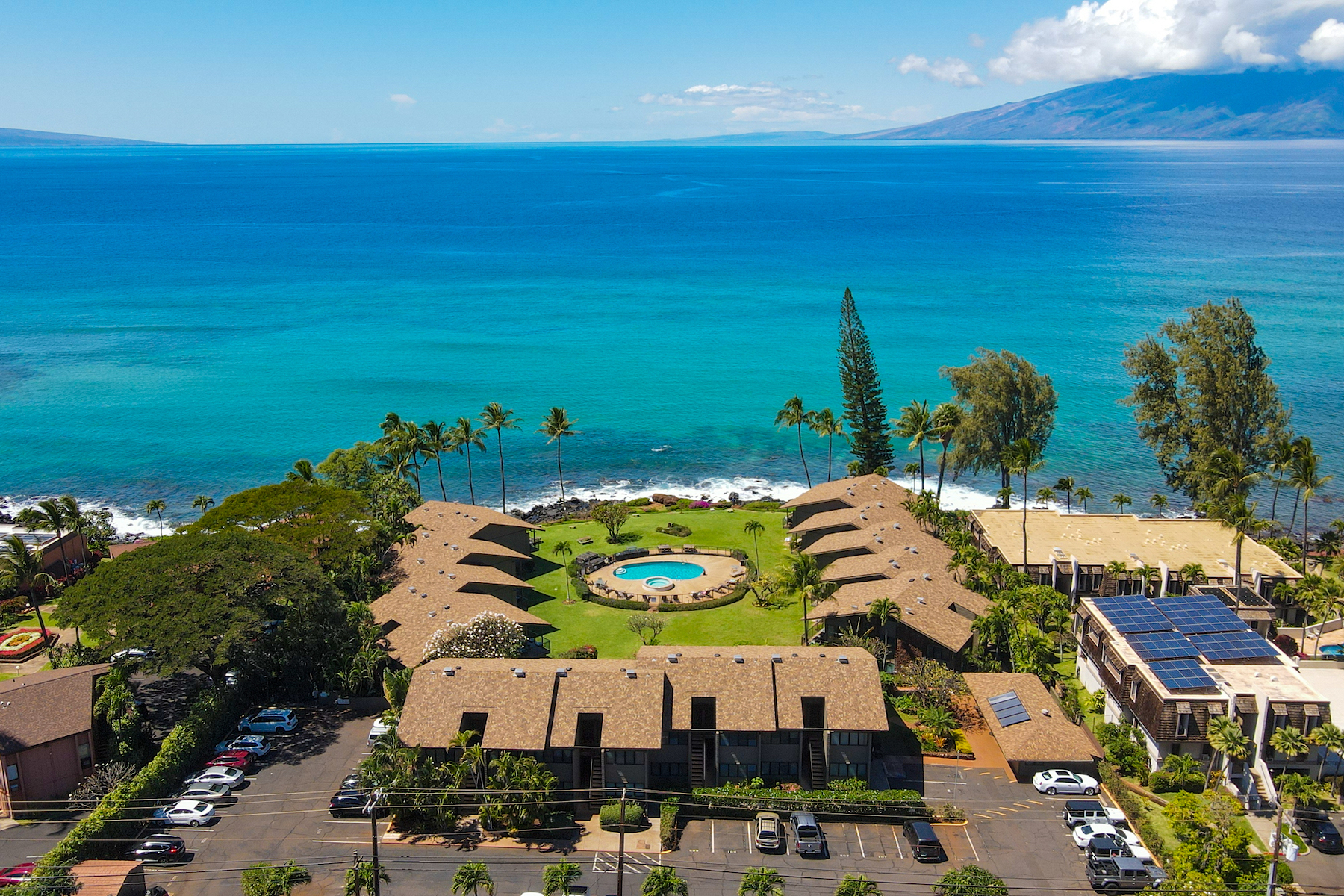 Polynesian Shores 3975 Lower Honoapiilani Rd, #212