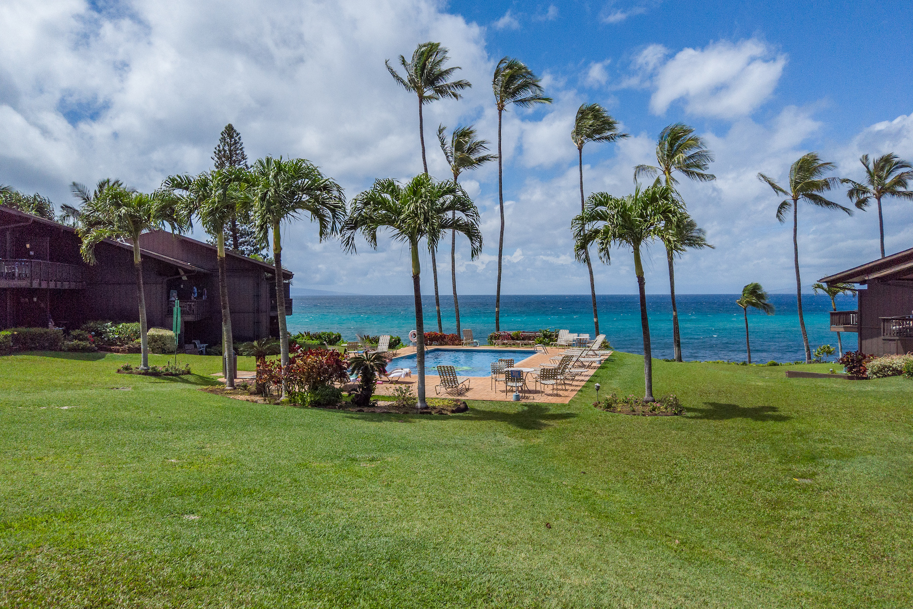 Mahina Surf 4057 Lower Honoapiilani Road, #111