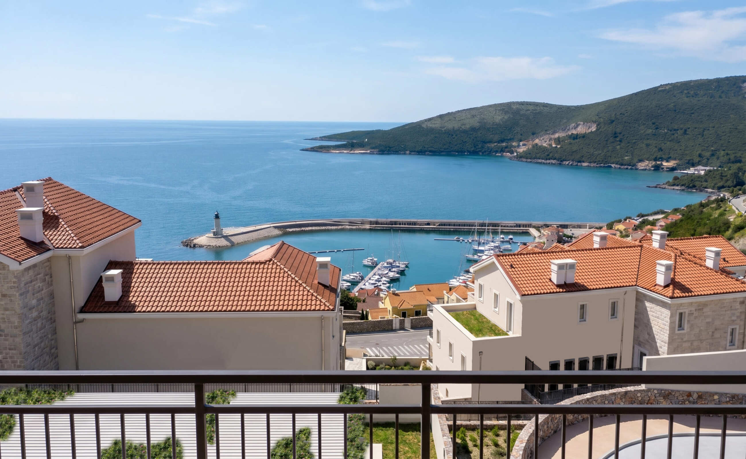 Lustica Bay