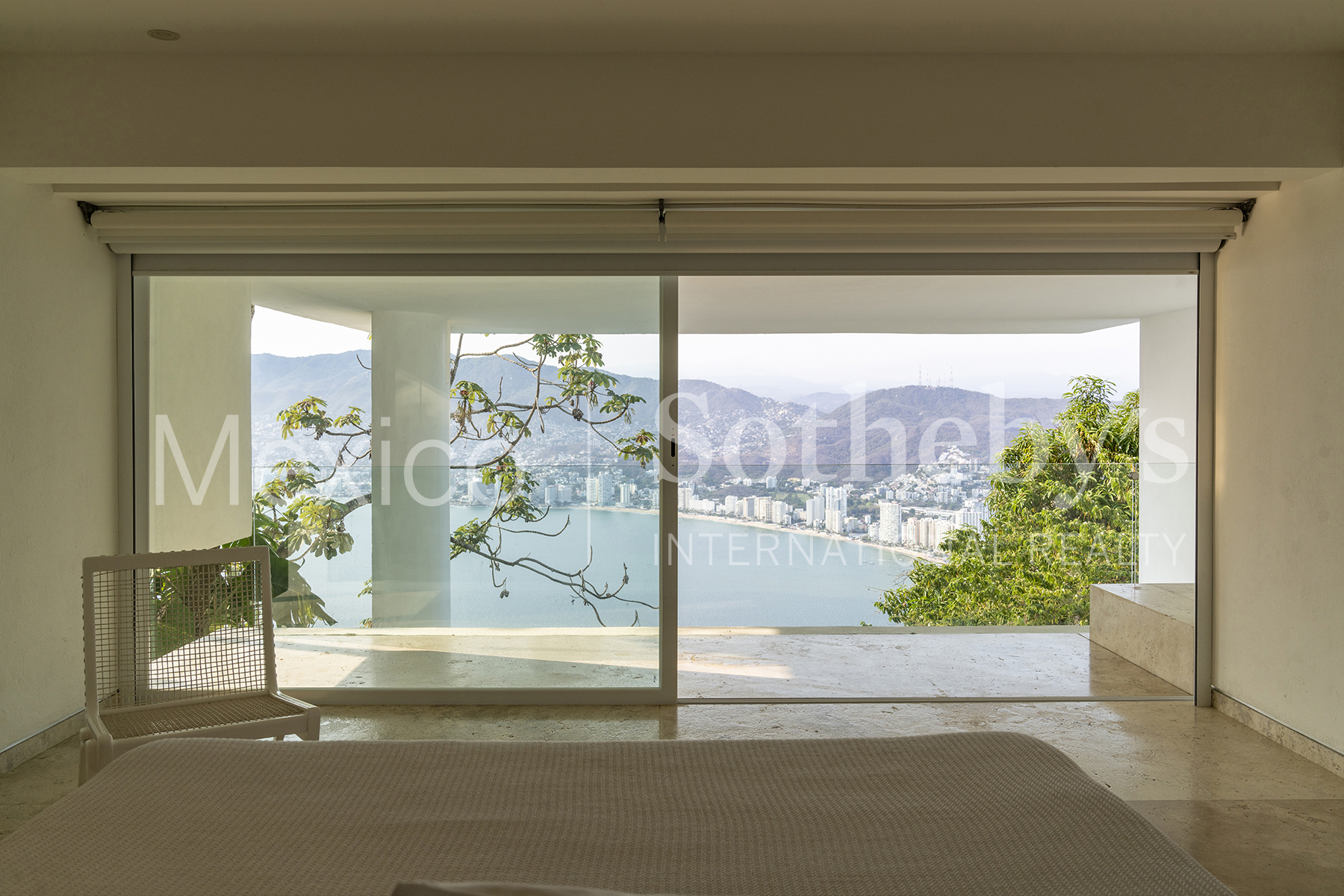 Vientos Cardinales 10 Club Residencial Las Brisas