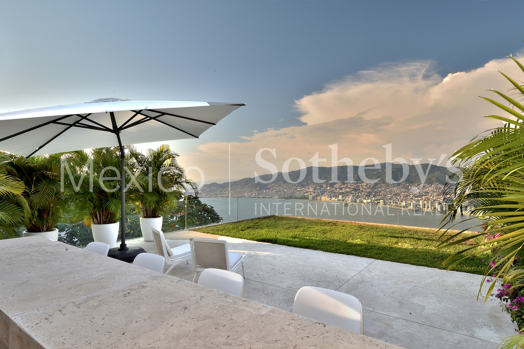 Vientos Cardinales 10 Club Residencial Las Brisas