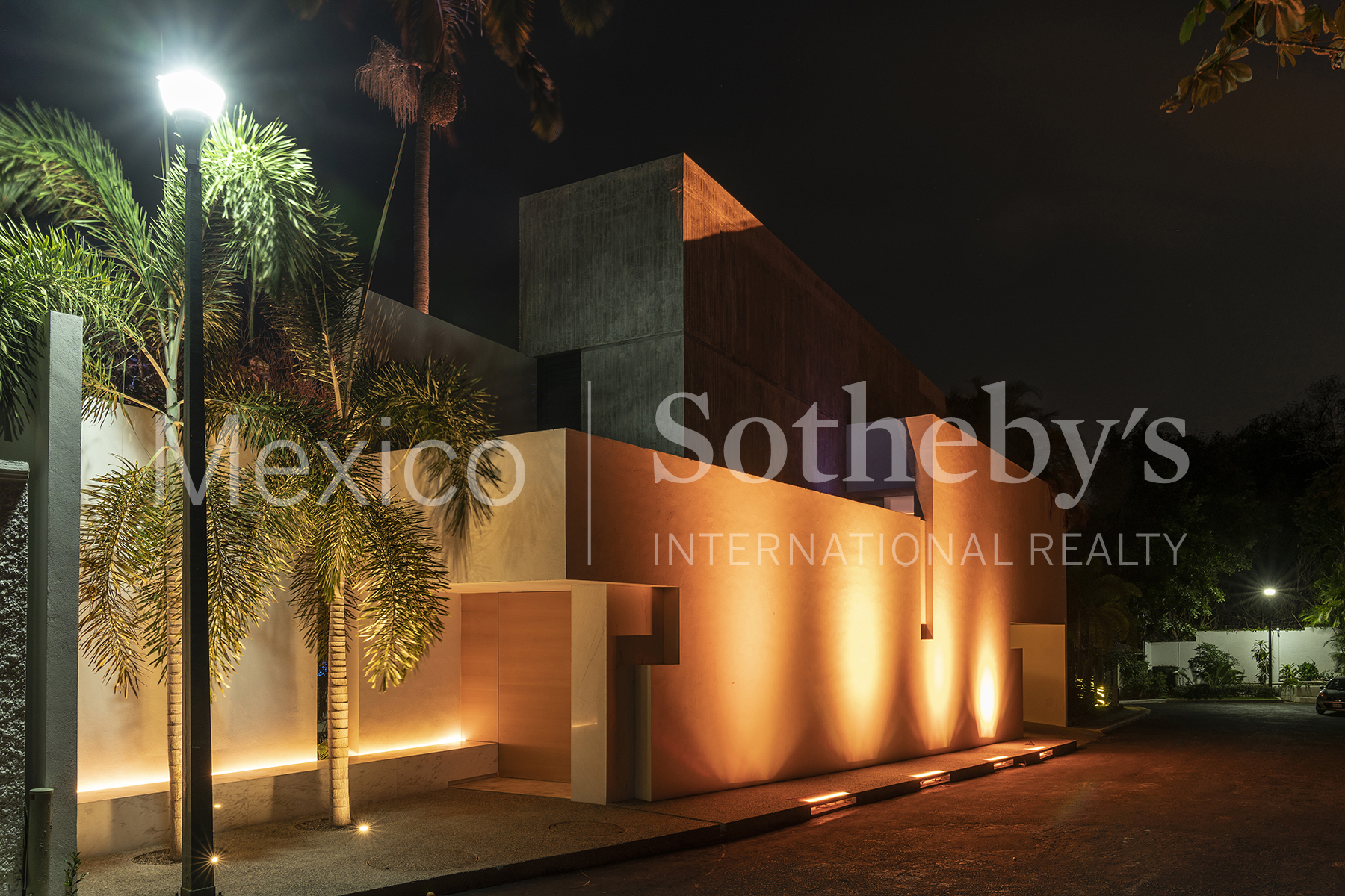 Vientos Cardinales 10 Club Residencial Las Brisas