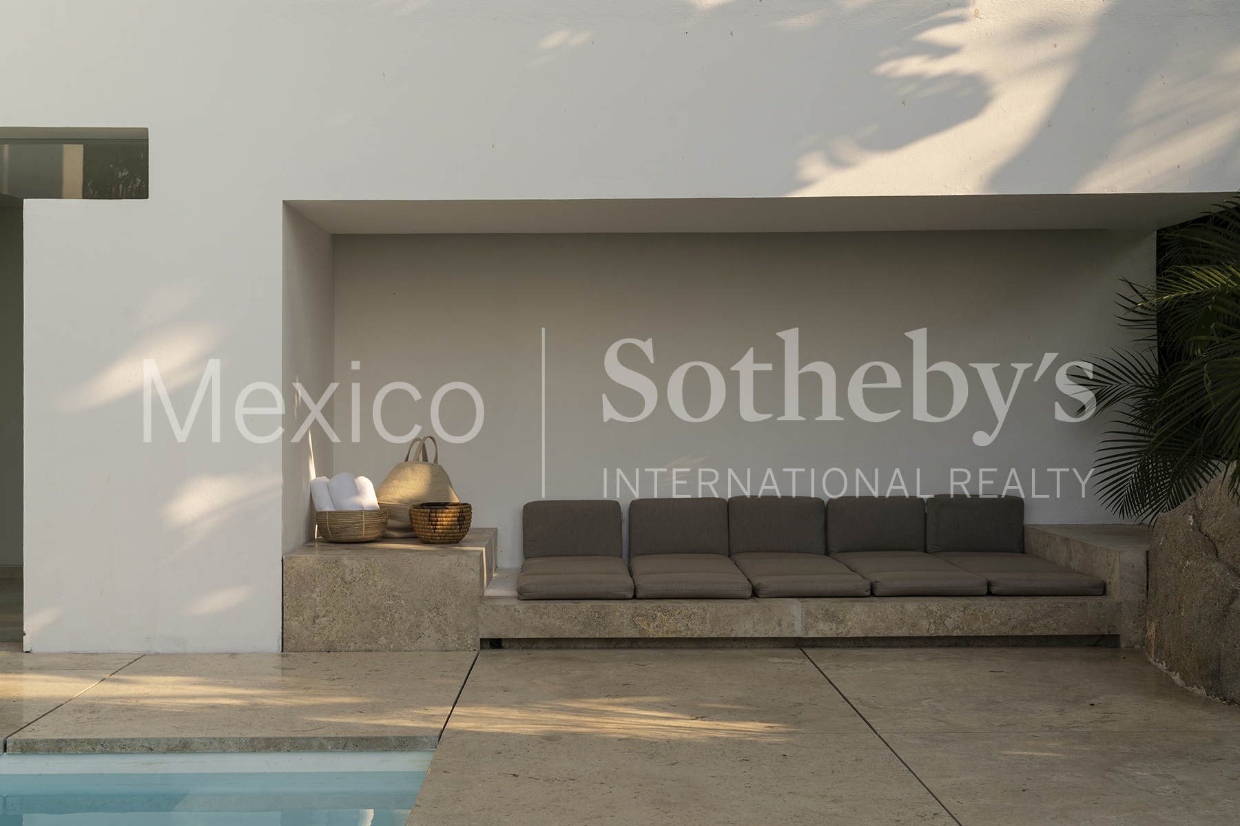 Vientos Cardinales 10 Club Residencial Las Brisas