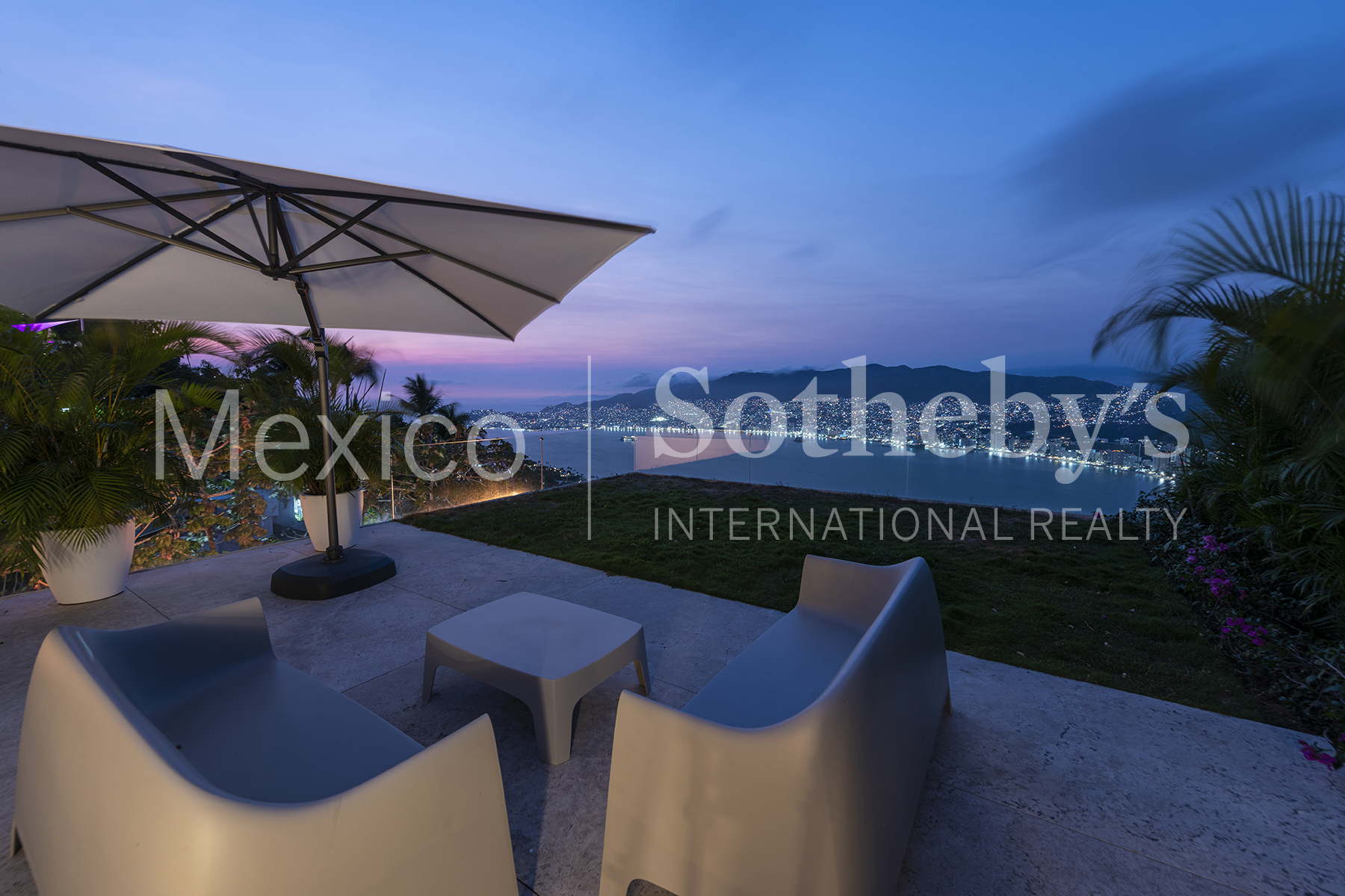 Vientos Cardinales 10 Club Residencial Las Brisas
