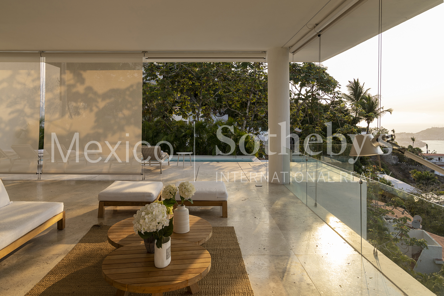 Vientos Cardinales 10 Club Residencial Las Brisas