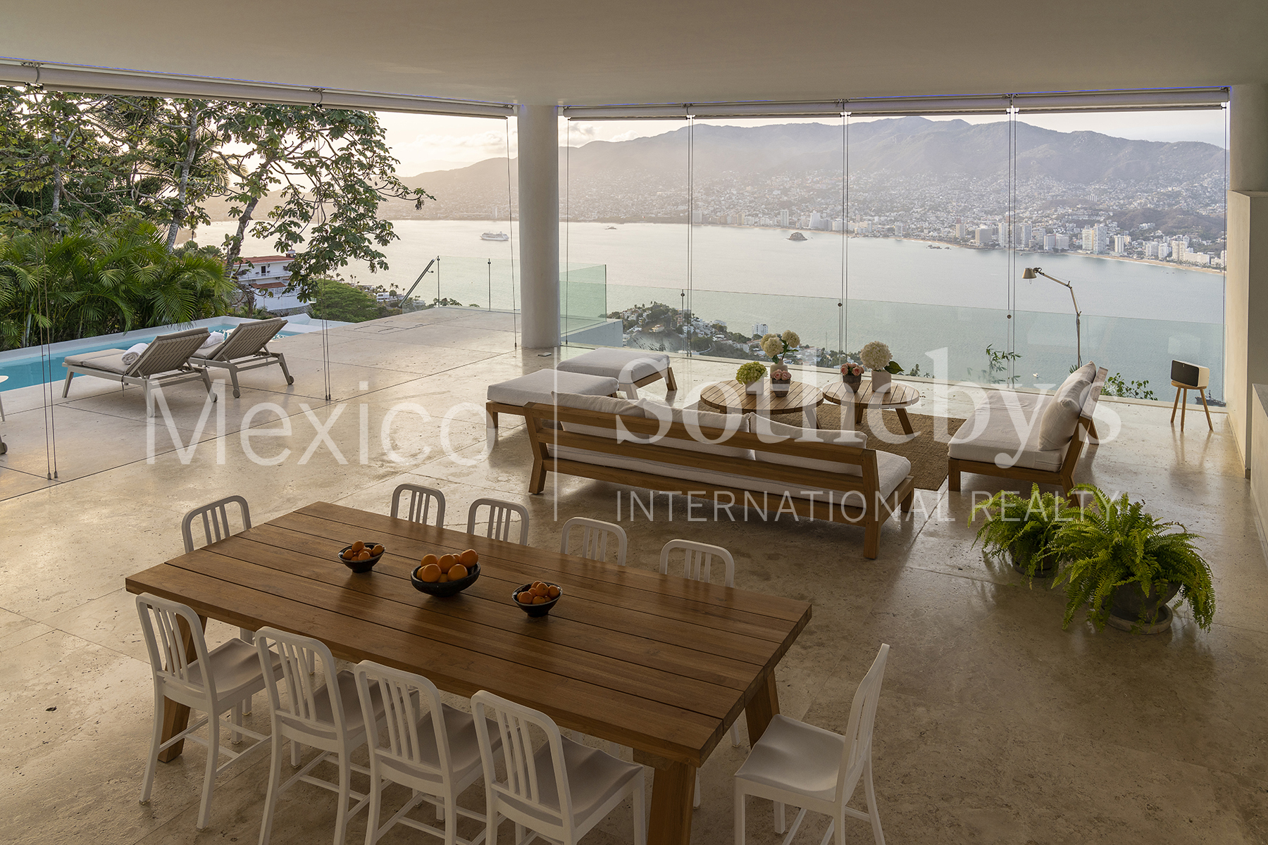 Vientos Cardinales 10 Club Residencial Las Brisas