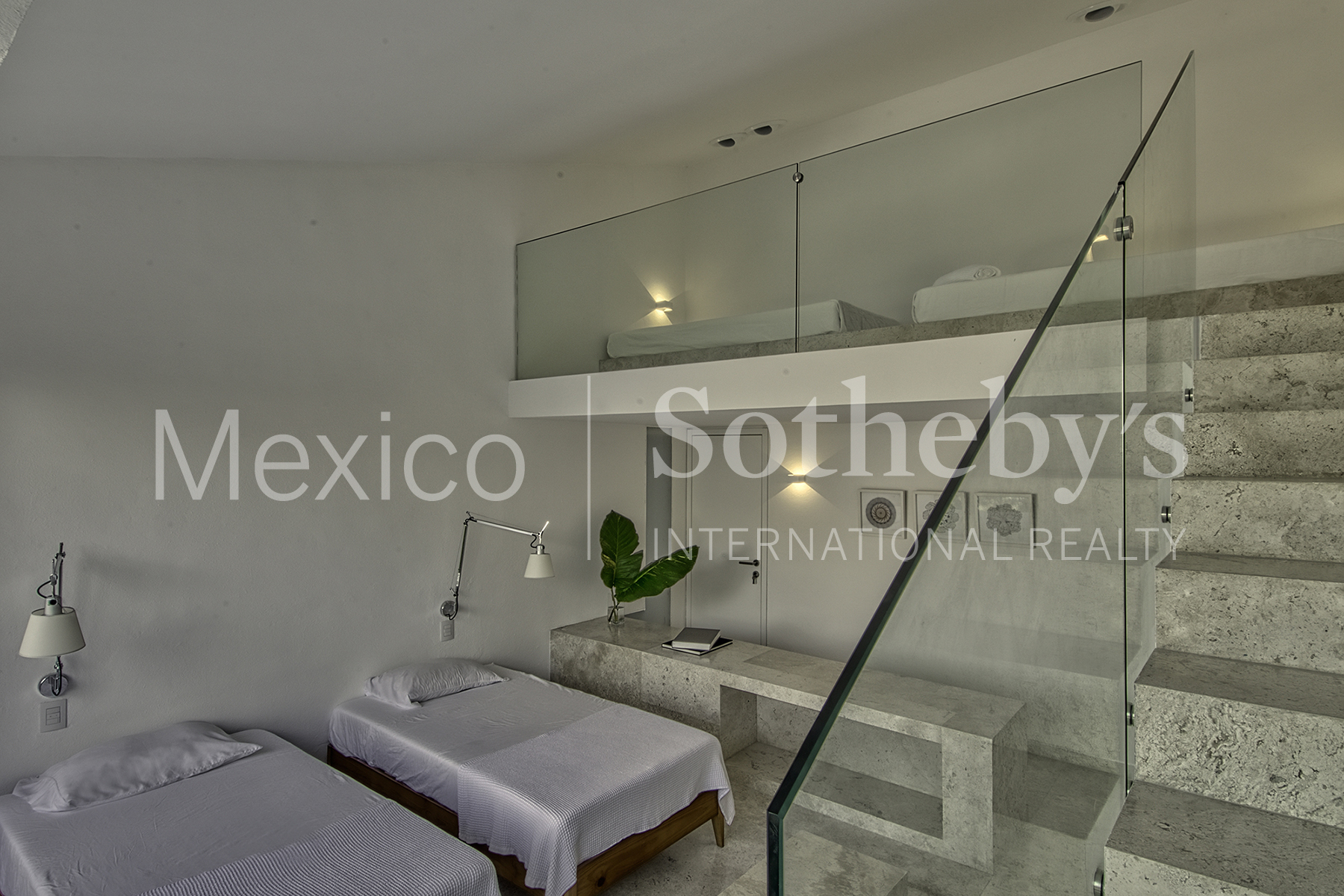 Vientos Cardinales 10 Club Residencial Las Brisas