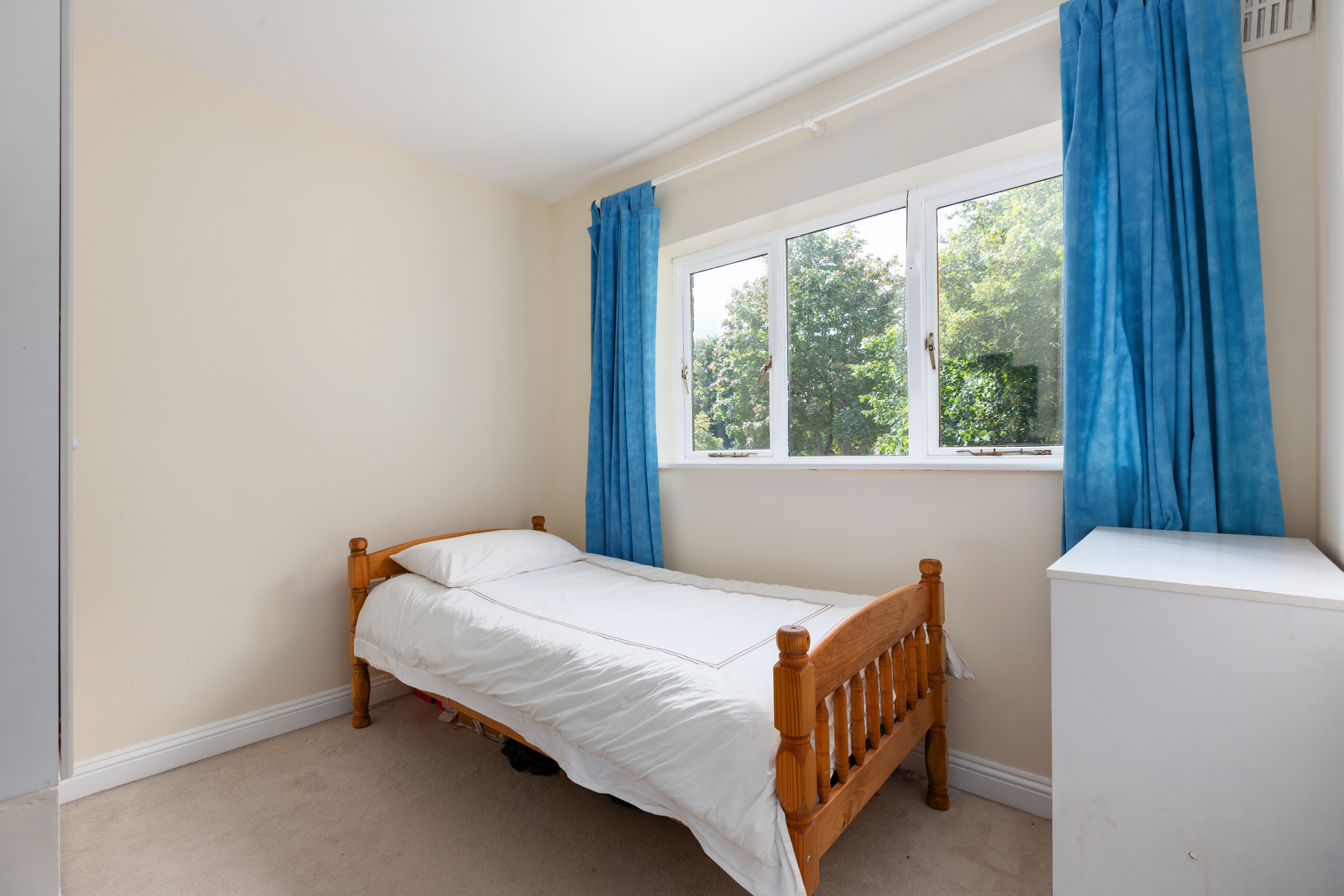 6 Merrion Park