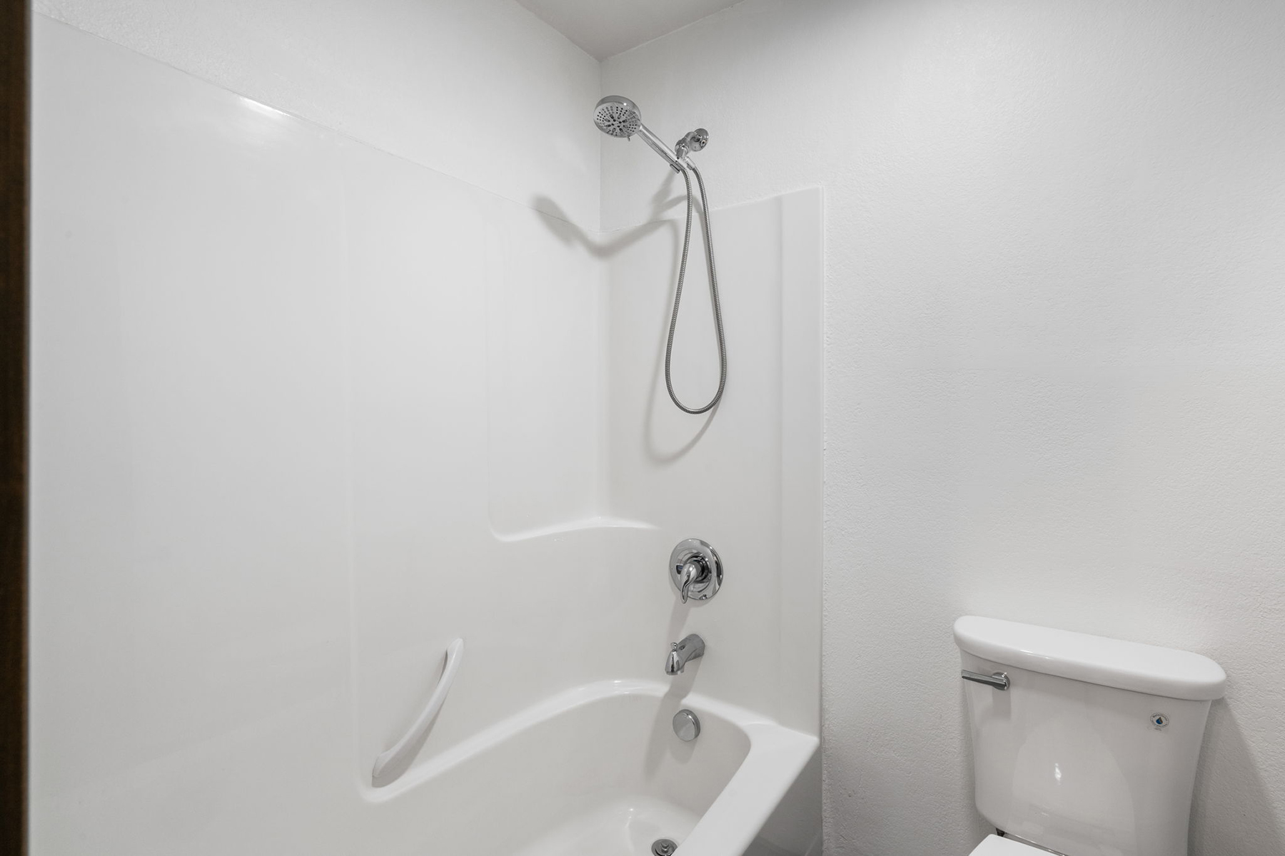 825 Forestglen Drive , A