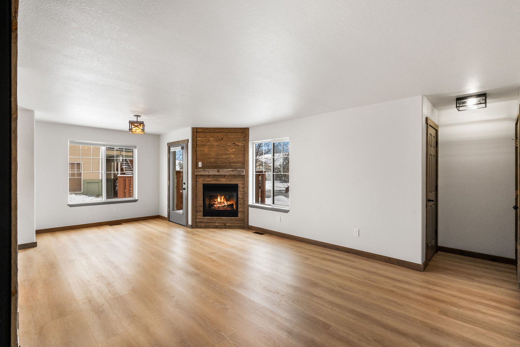 825 Forestglen Drive , A