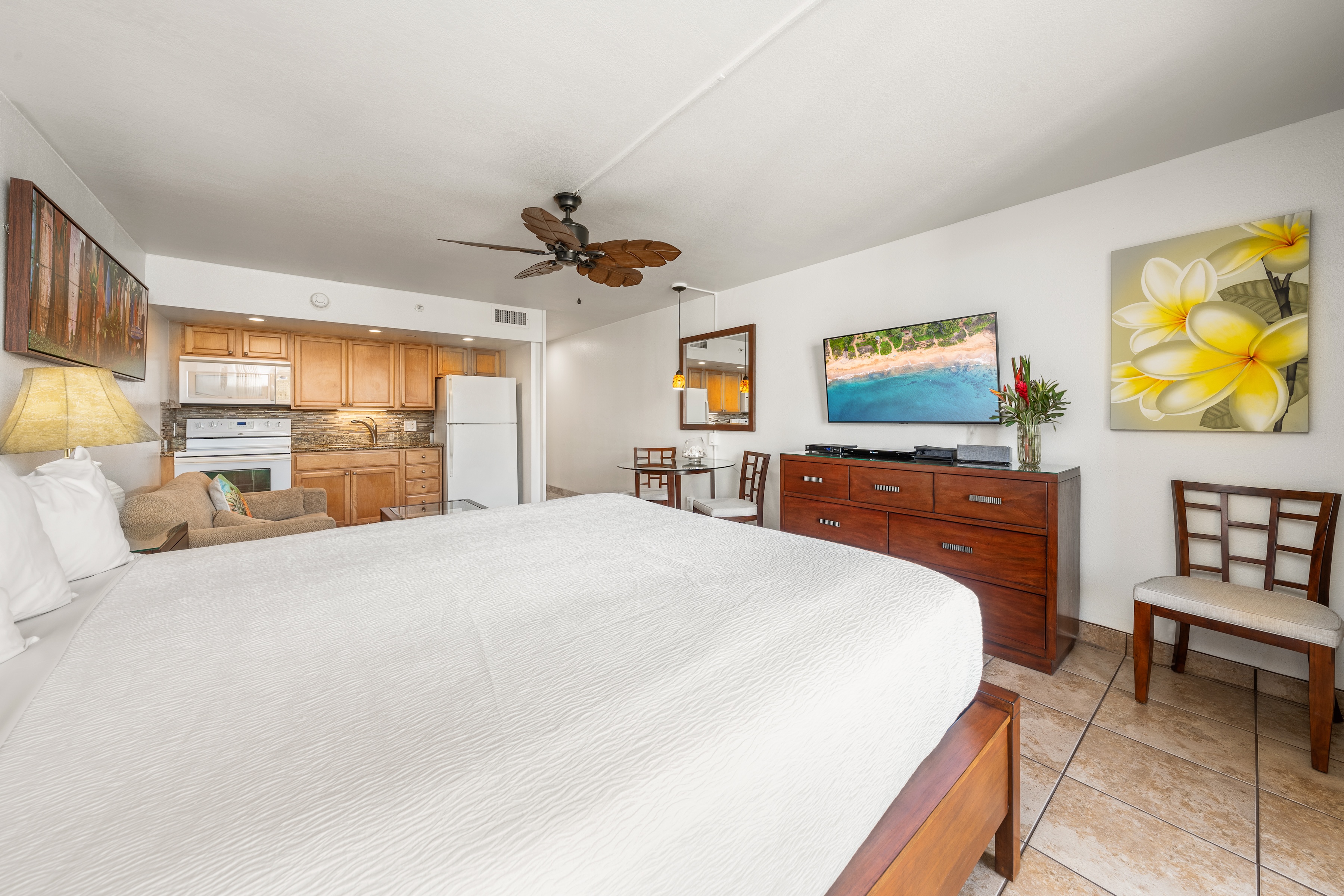 Royal Kahana 4365 Lower Honoapiilani Rd #703