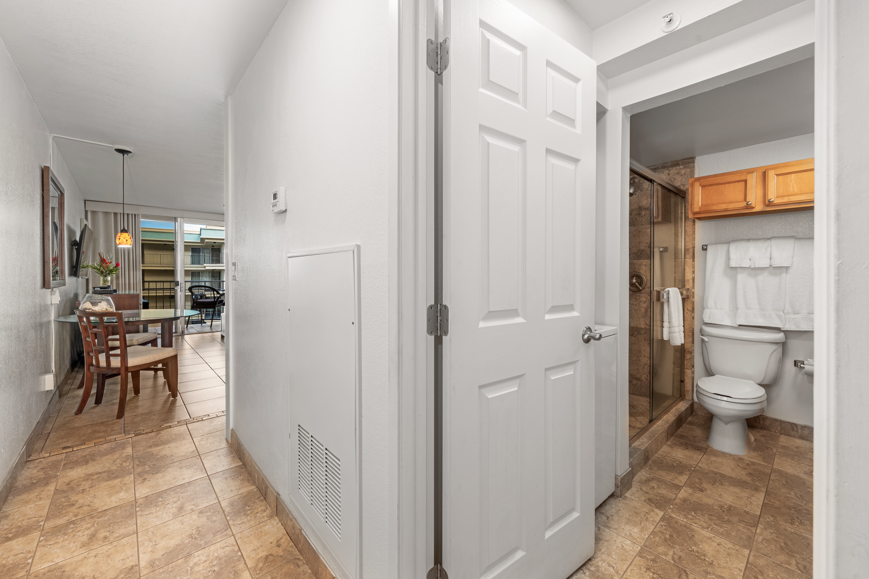 Royal Kahana 4365 Lower Honoapiilani Rd #703