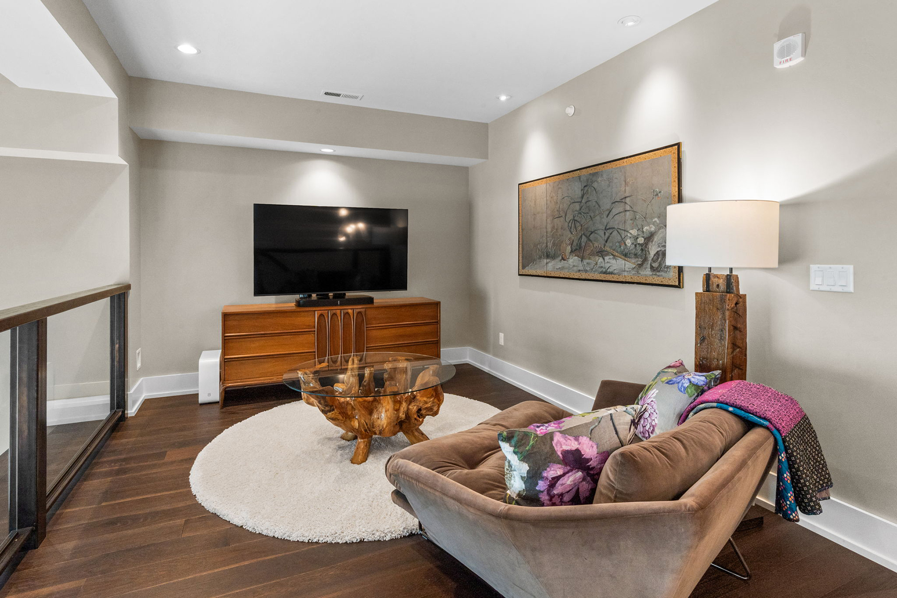 300 W Main Street , Q