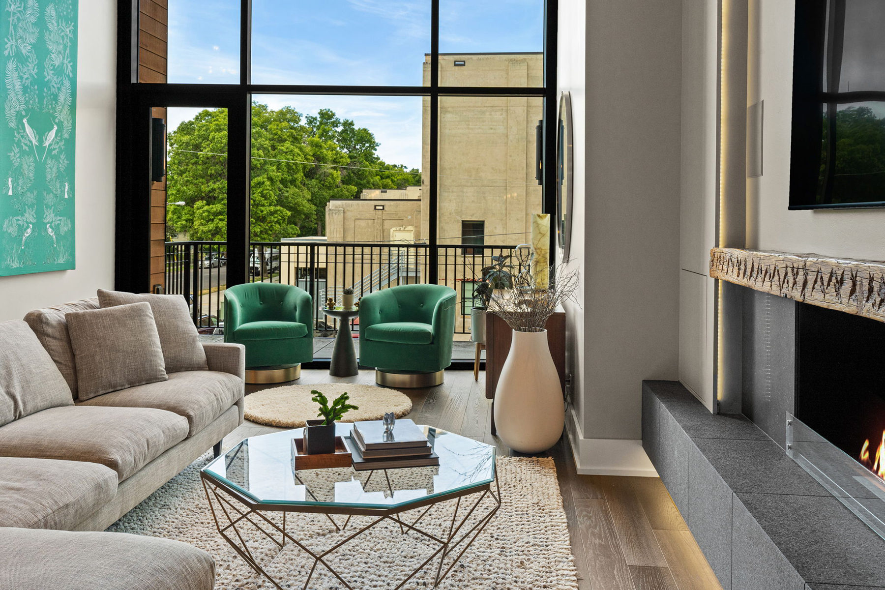 300 W Main Street , Q