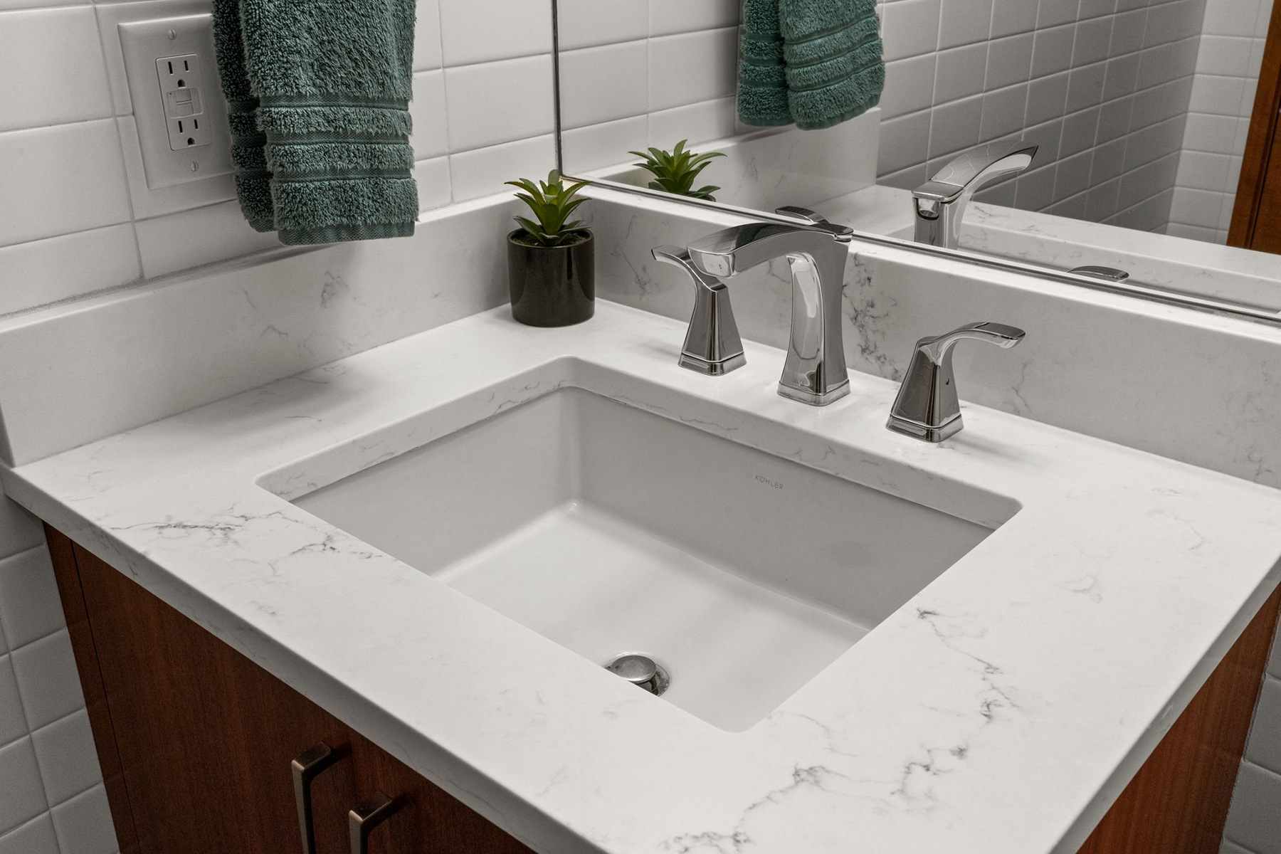 300 W Main Street , Q