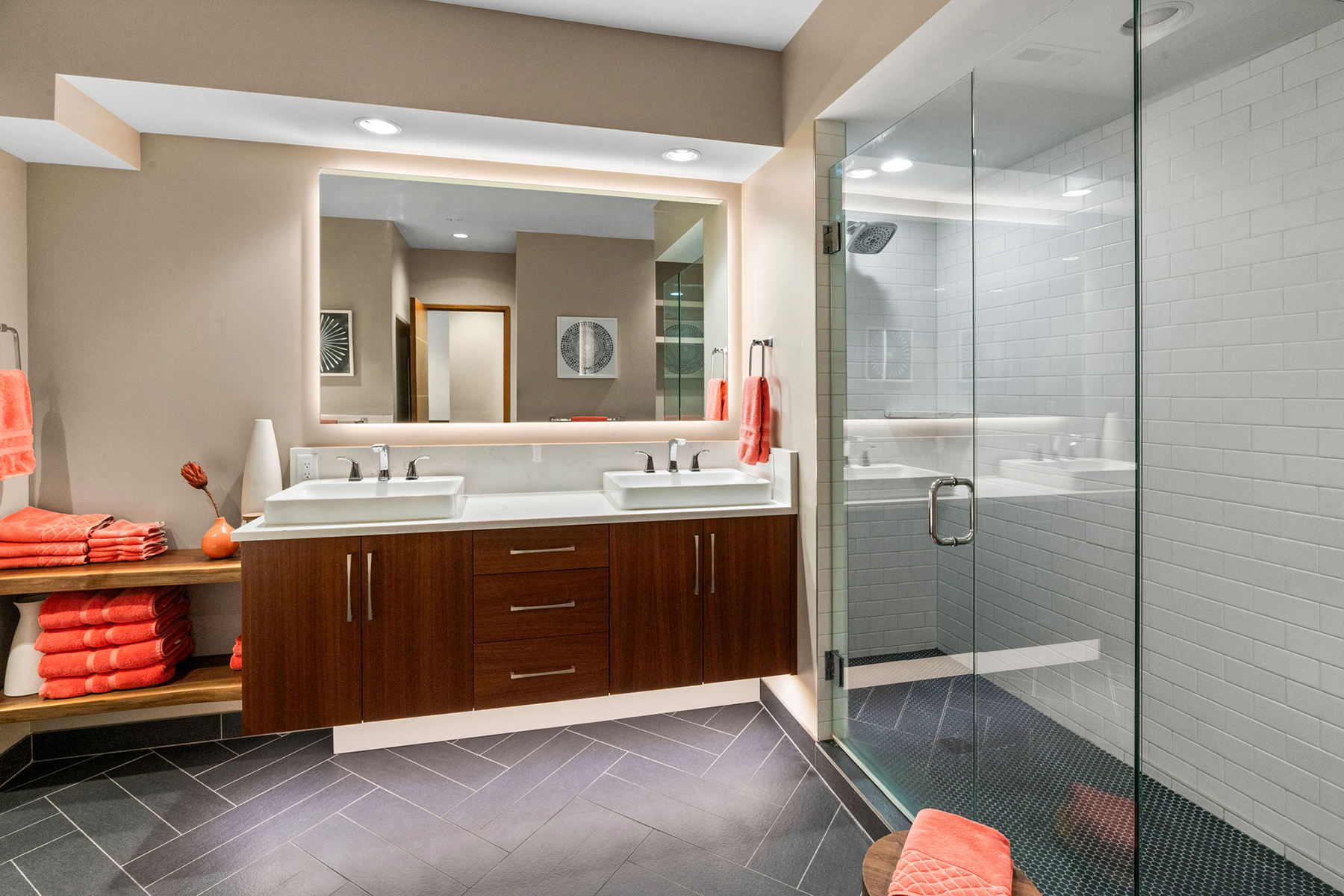 300 W Main Street , Q