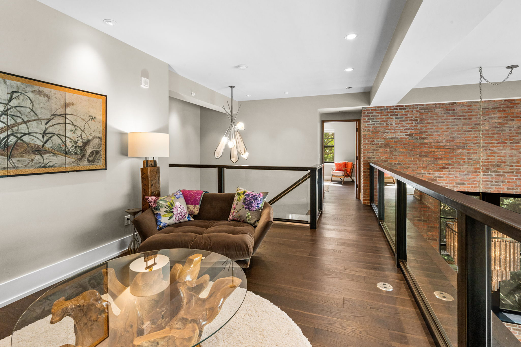 300 W Main Street , Q