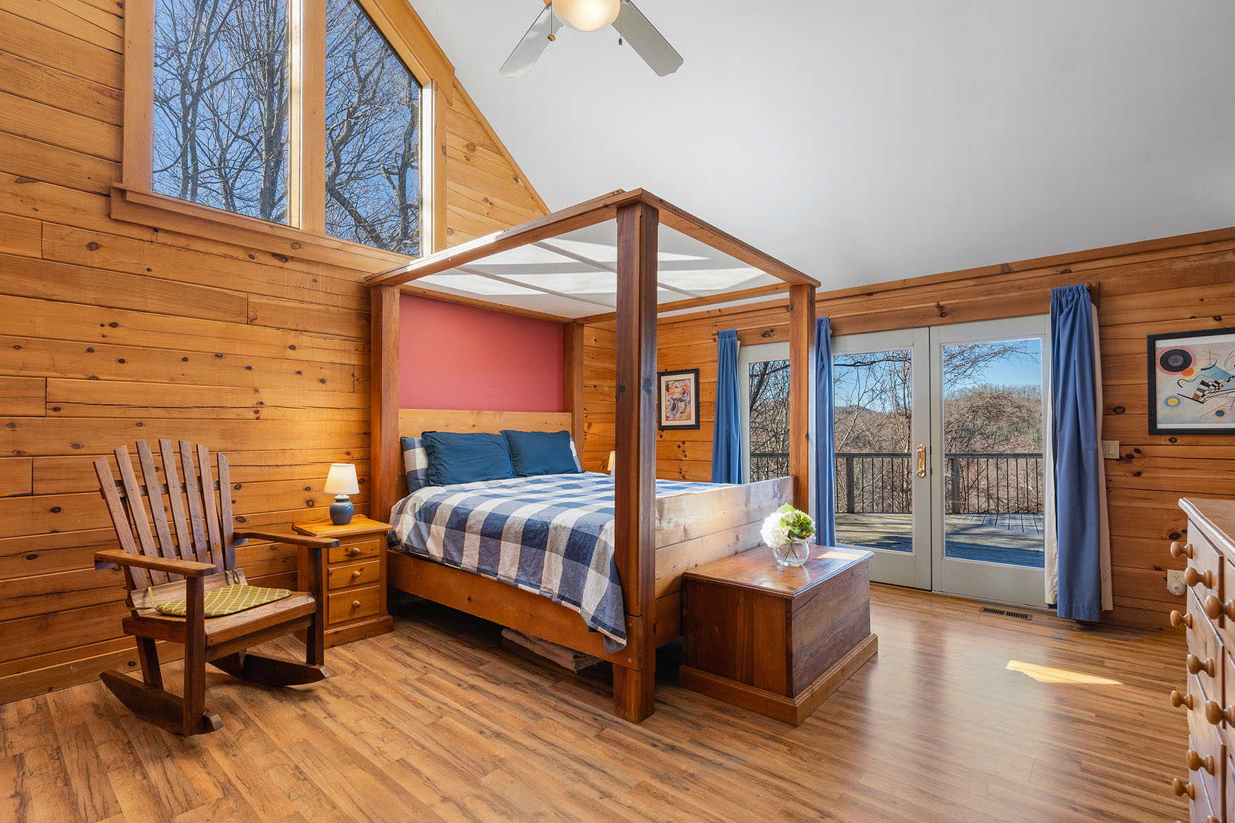 181 Redwood Trail
