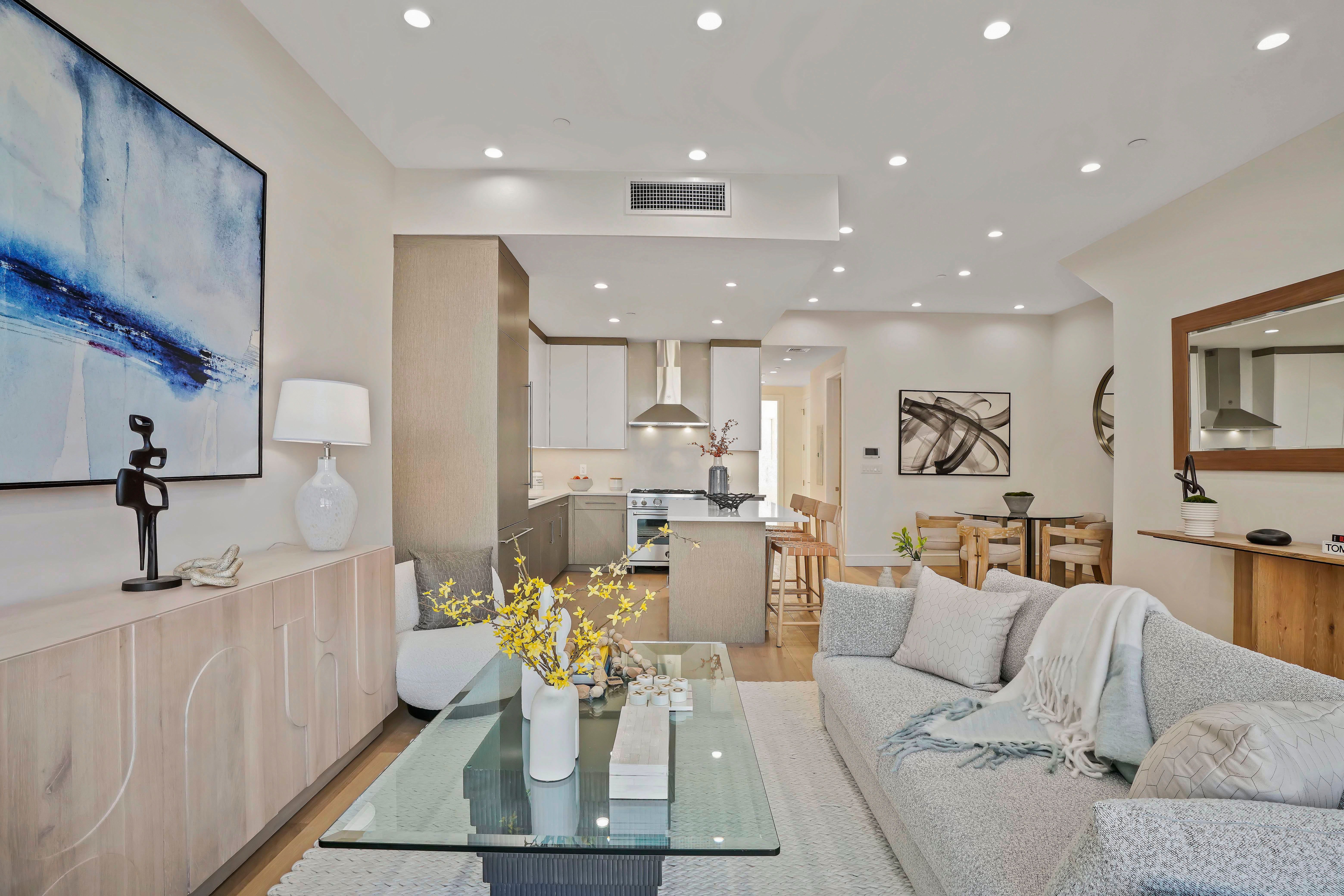 194 30th St. 2b 