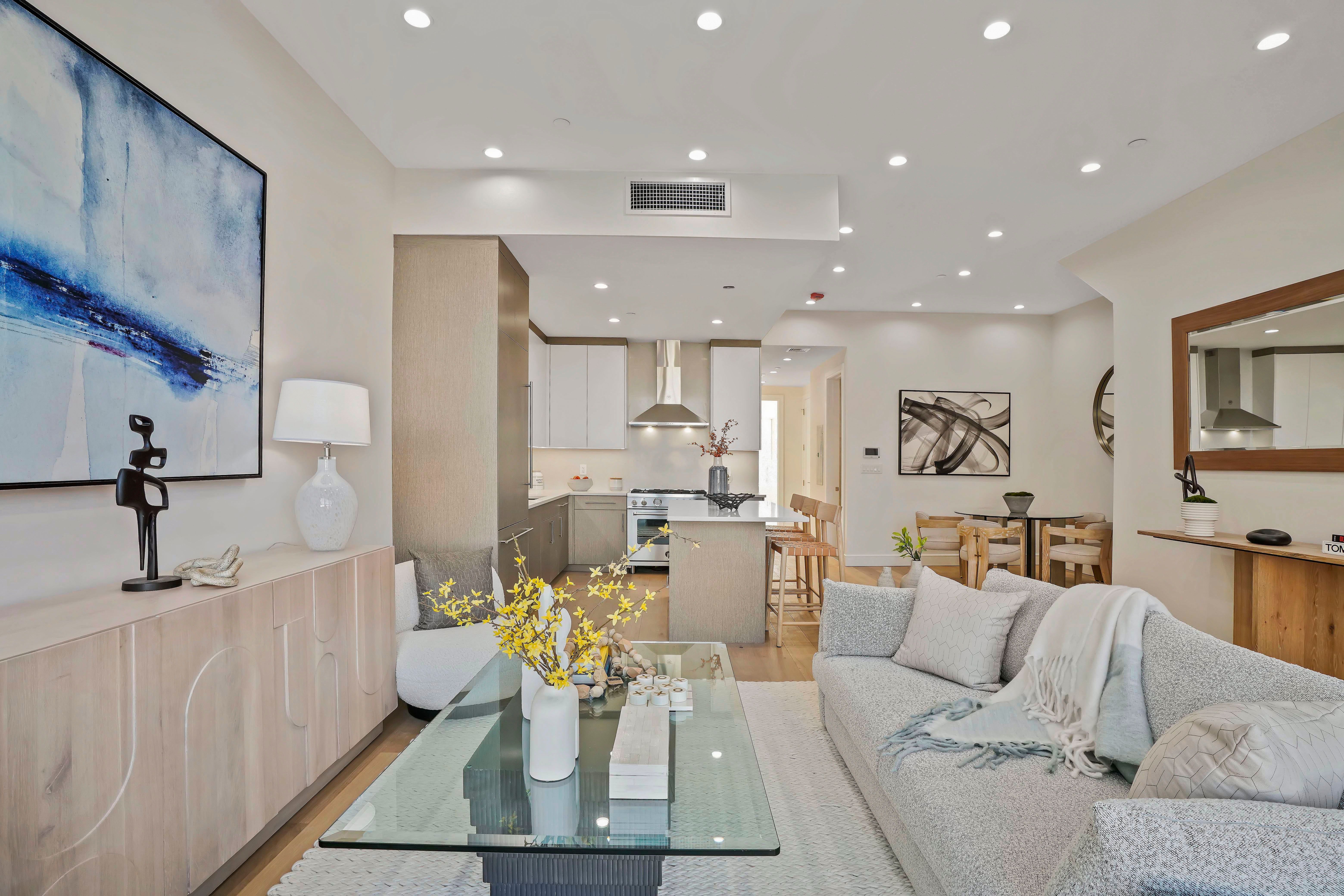 194 30th St. 2b 