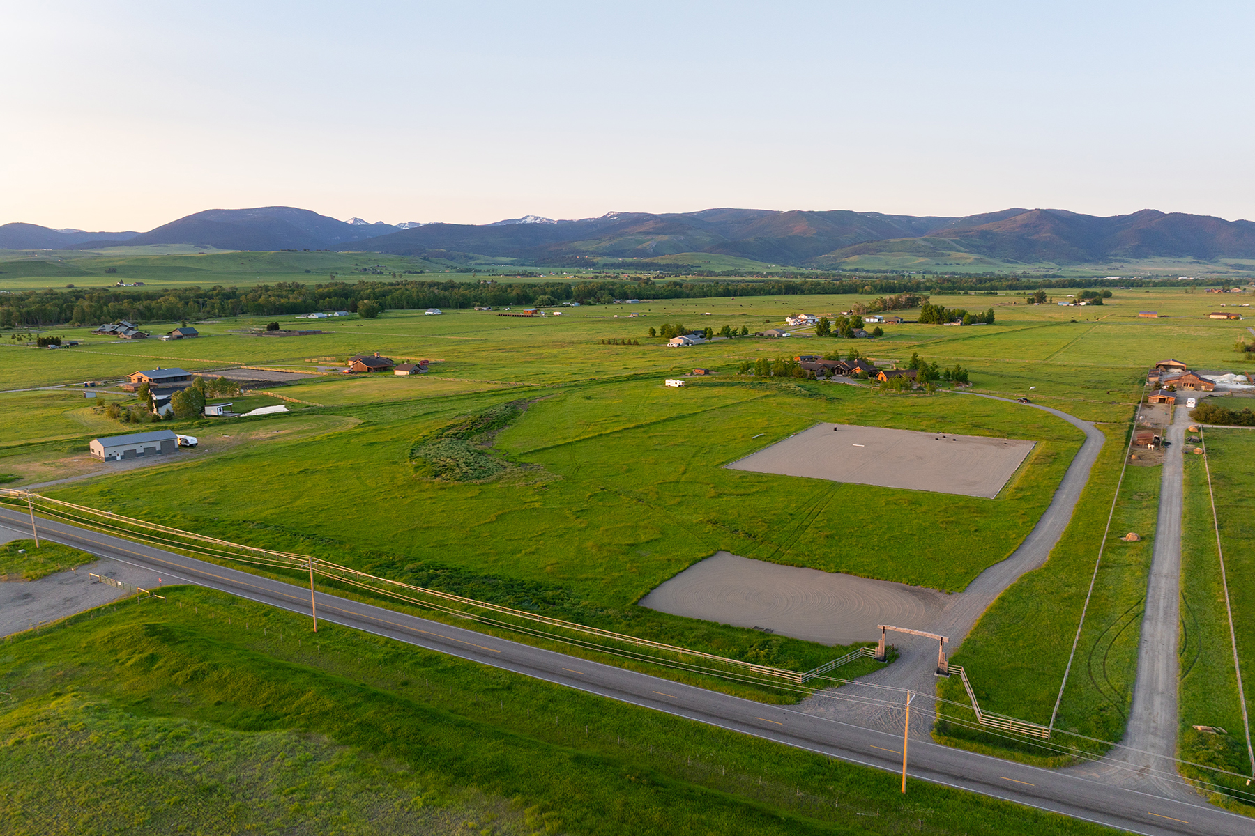 1400 Cottontail Road