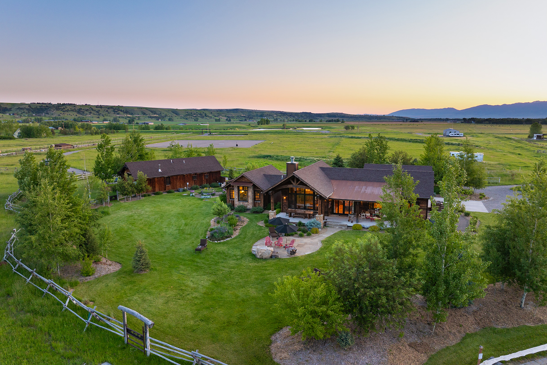 1400 Cottontail Road