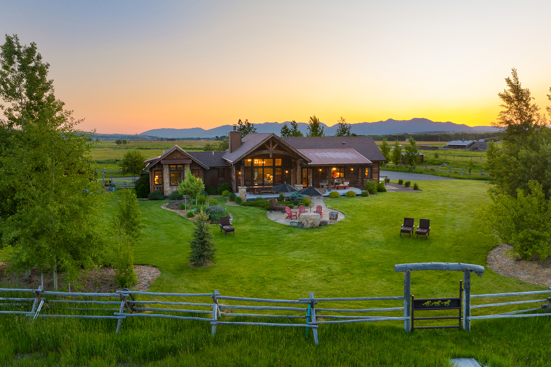 1400 Cottontail Road