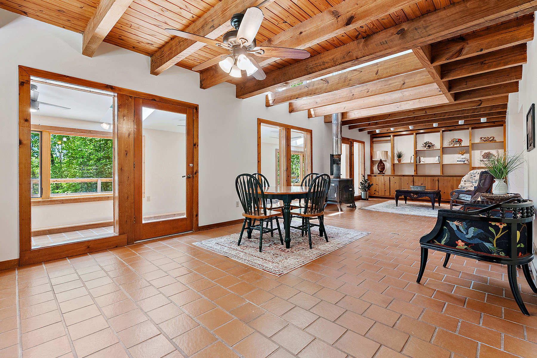 734 Woody Cove Road