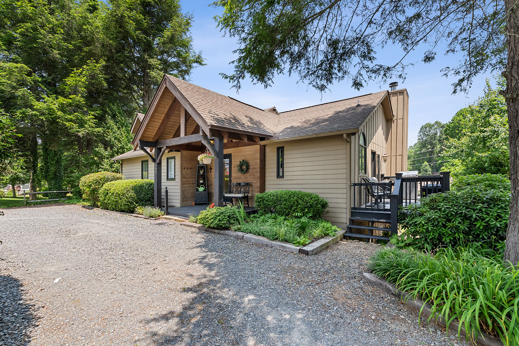 399 Foxfire Estates Circle