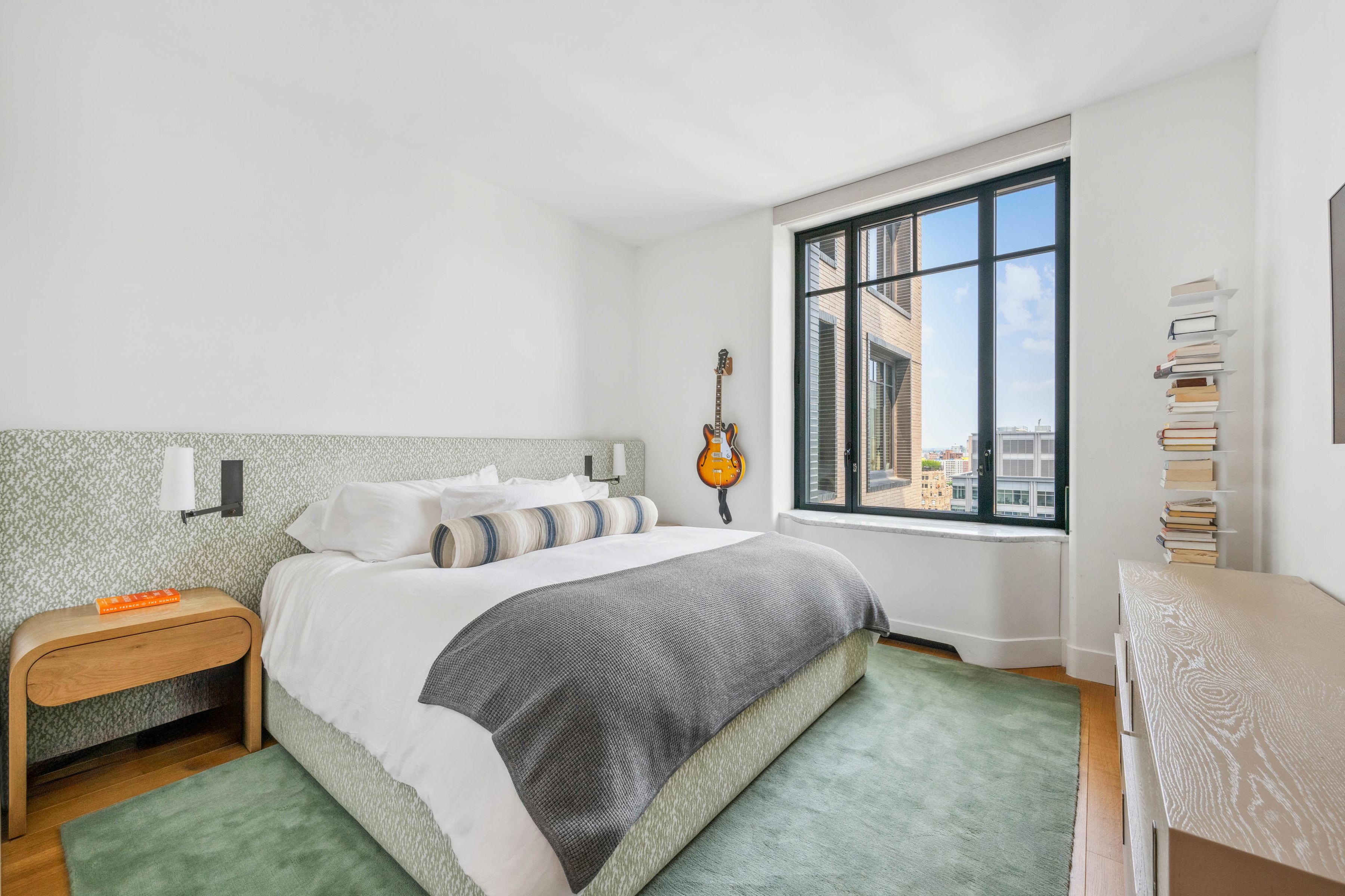 110 Charlton Street 27E