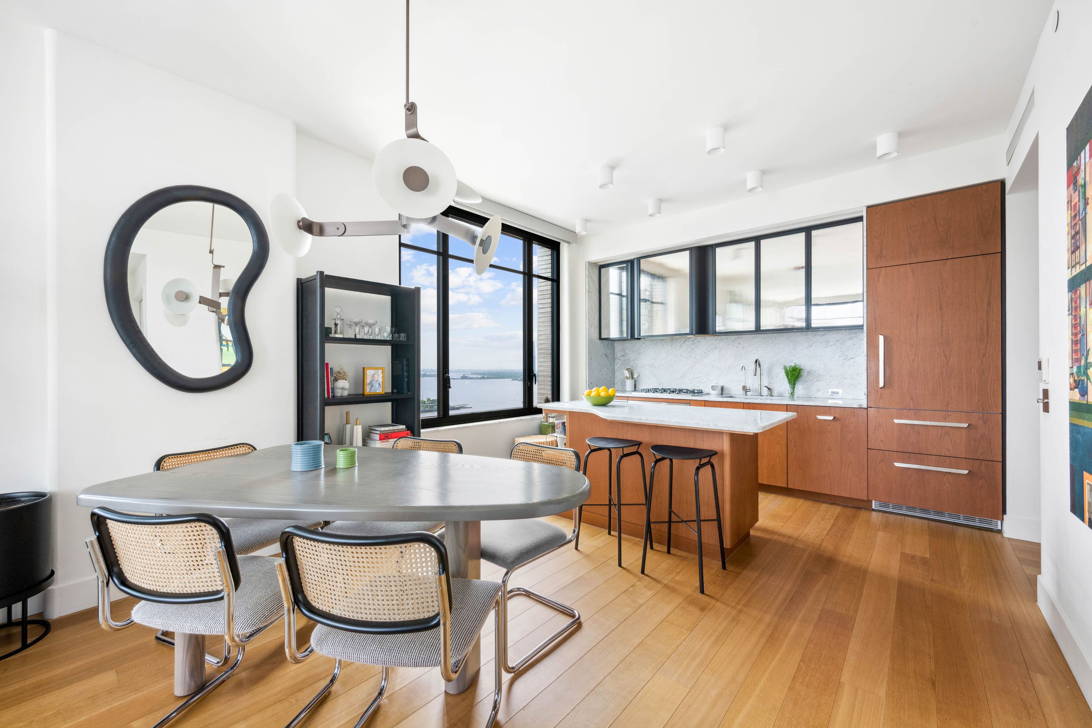 110 Charlton Street 27E