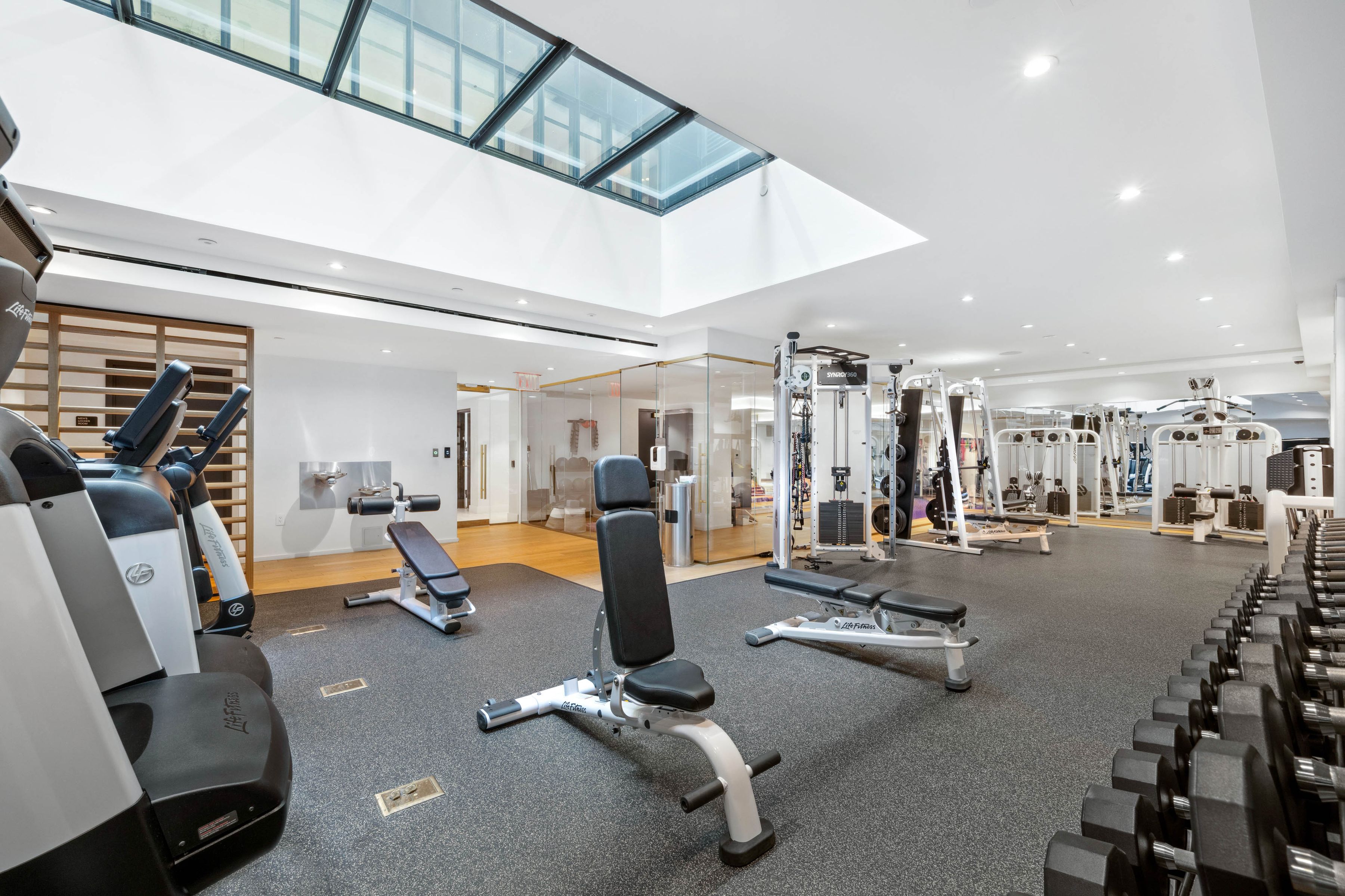 110 Charlton Street 27E