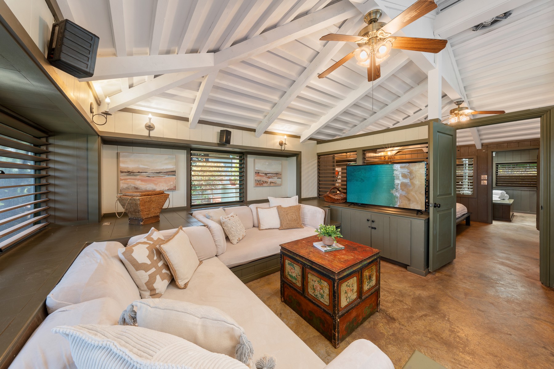 International Colony Club 2750 Kalapu Drive #4