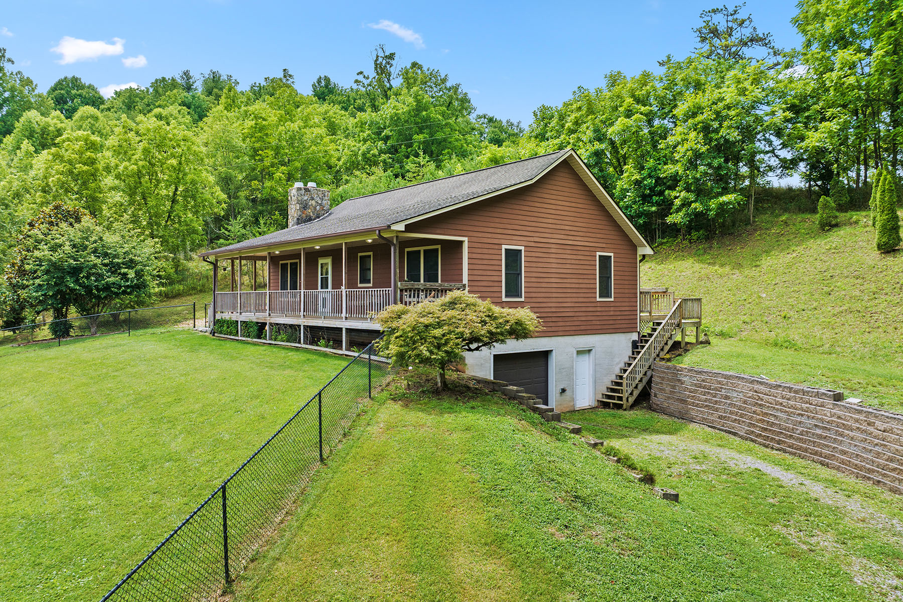 400 Fieldview Way