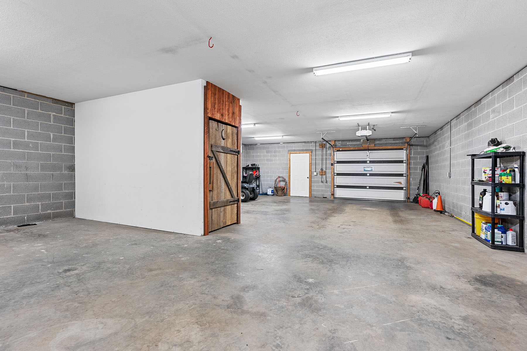 400 Fieldview Way