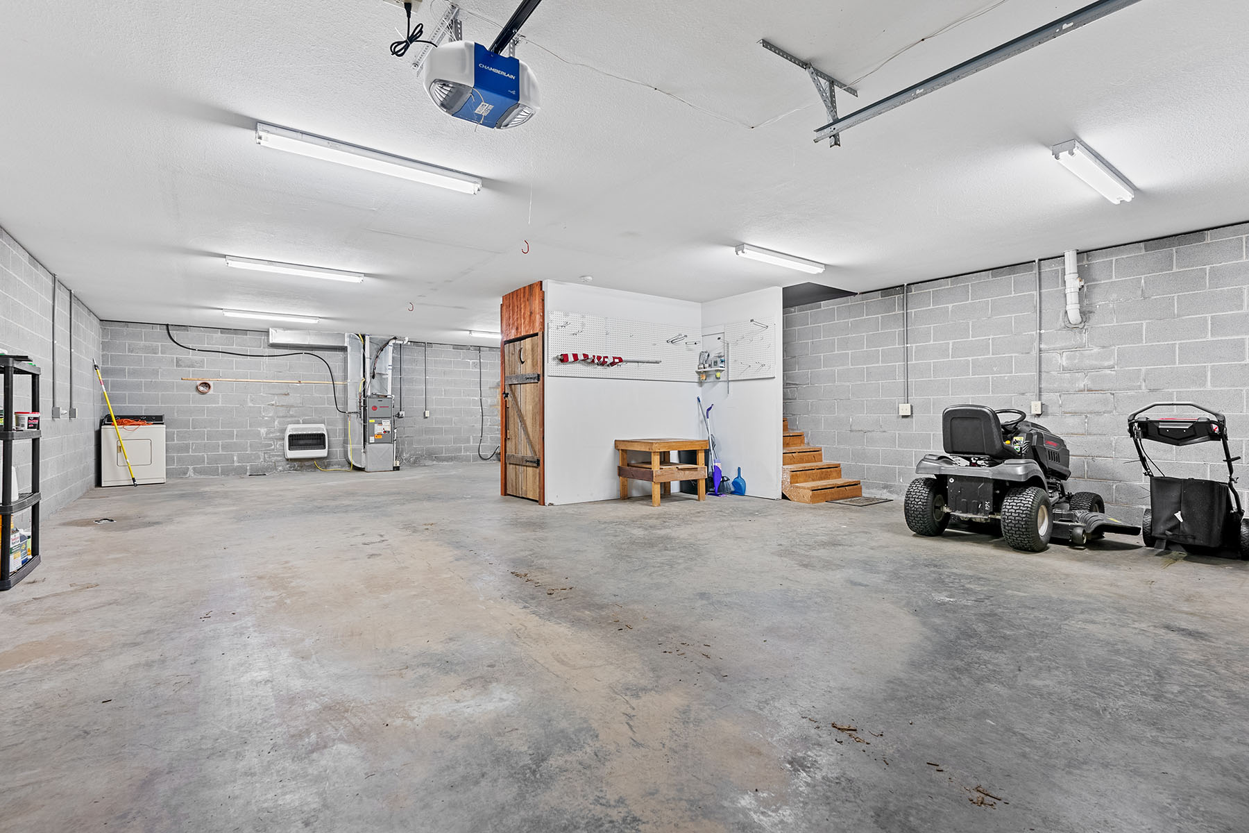 400 Fieldview Way