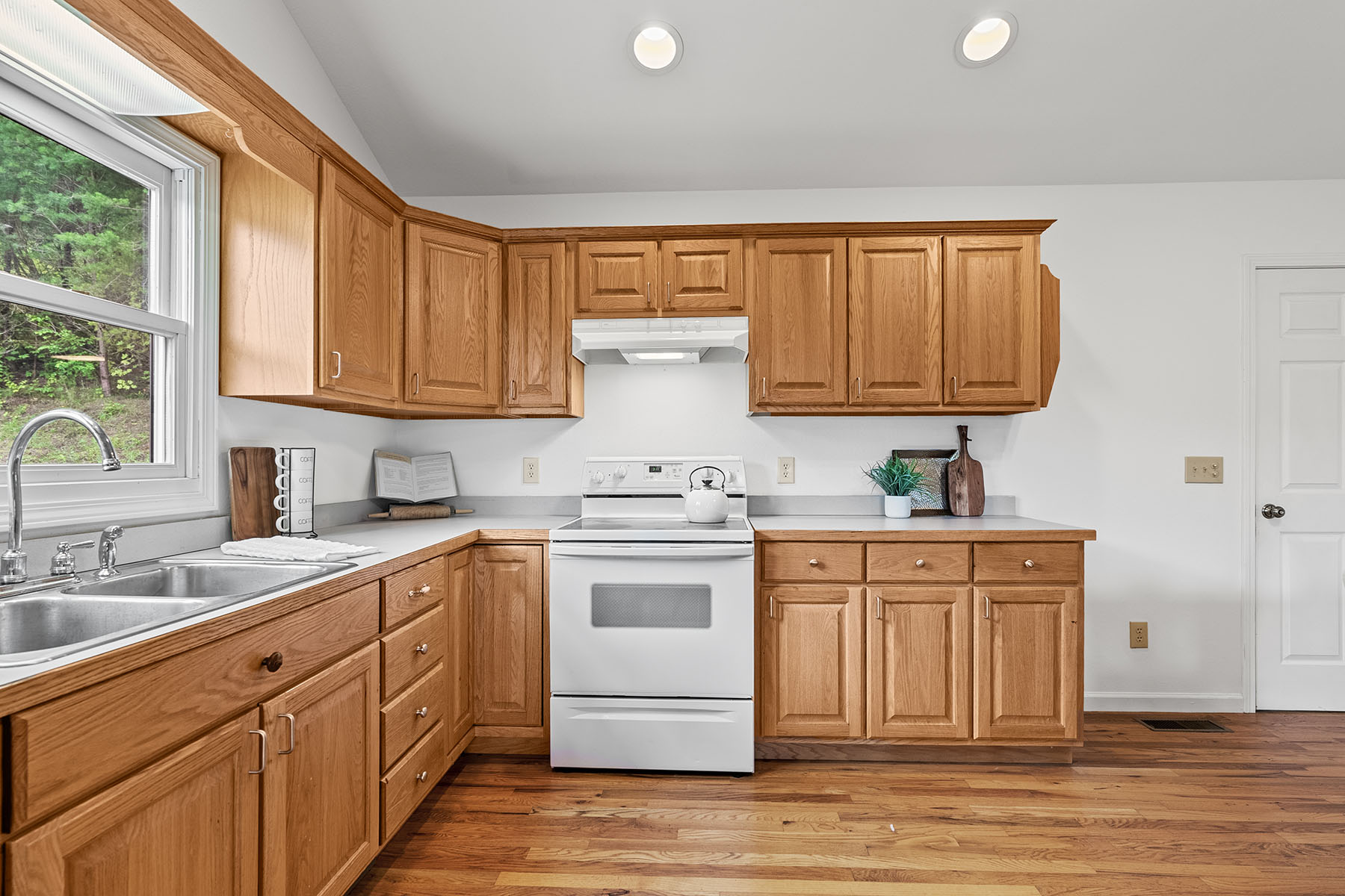 400 Fieldview Way
