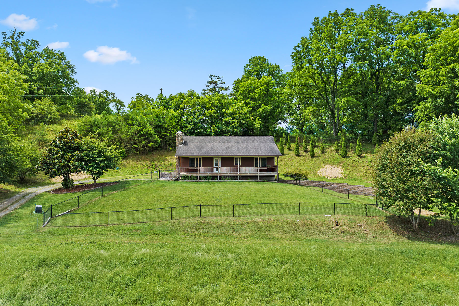 400 Fieldview Way