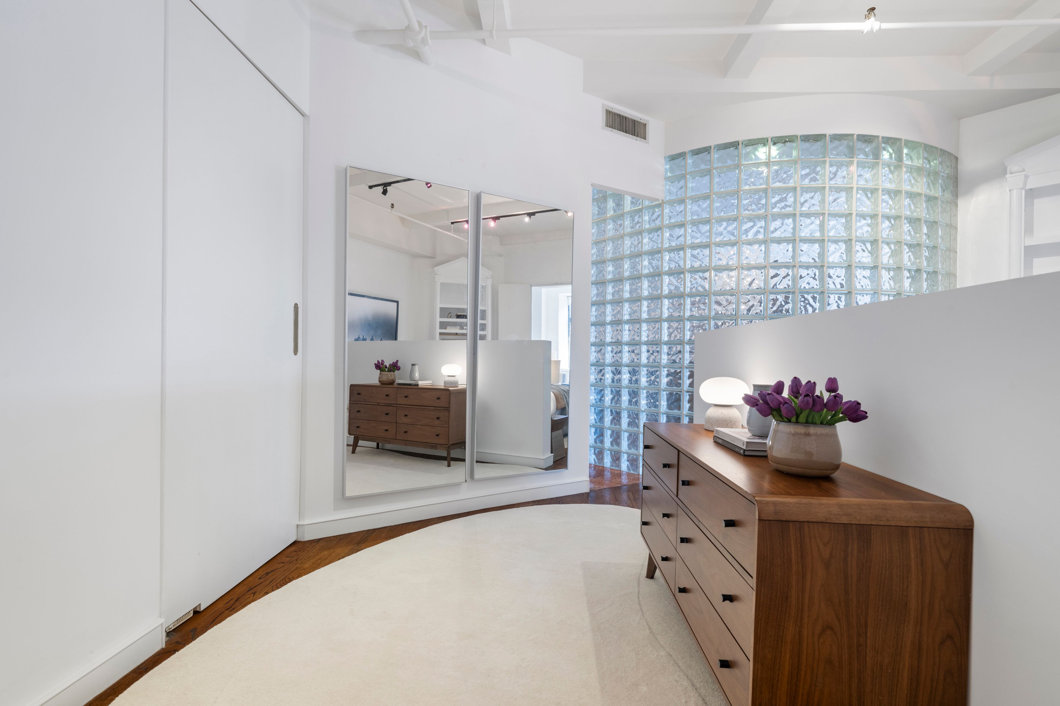 30 West 15th Street 6S