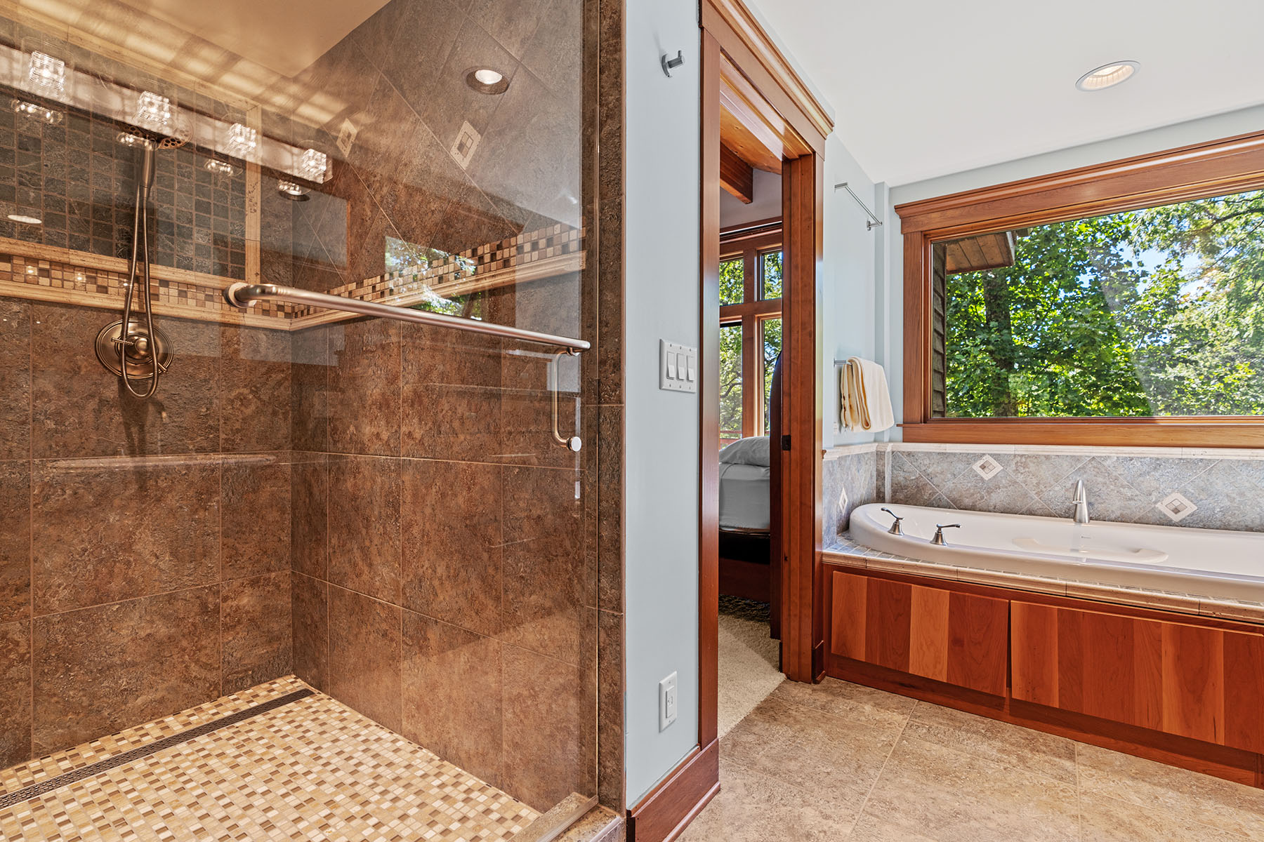 2128 Sleepy Hollow Drive
