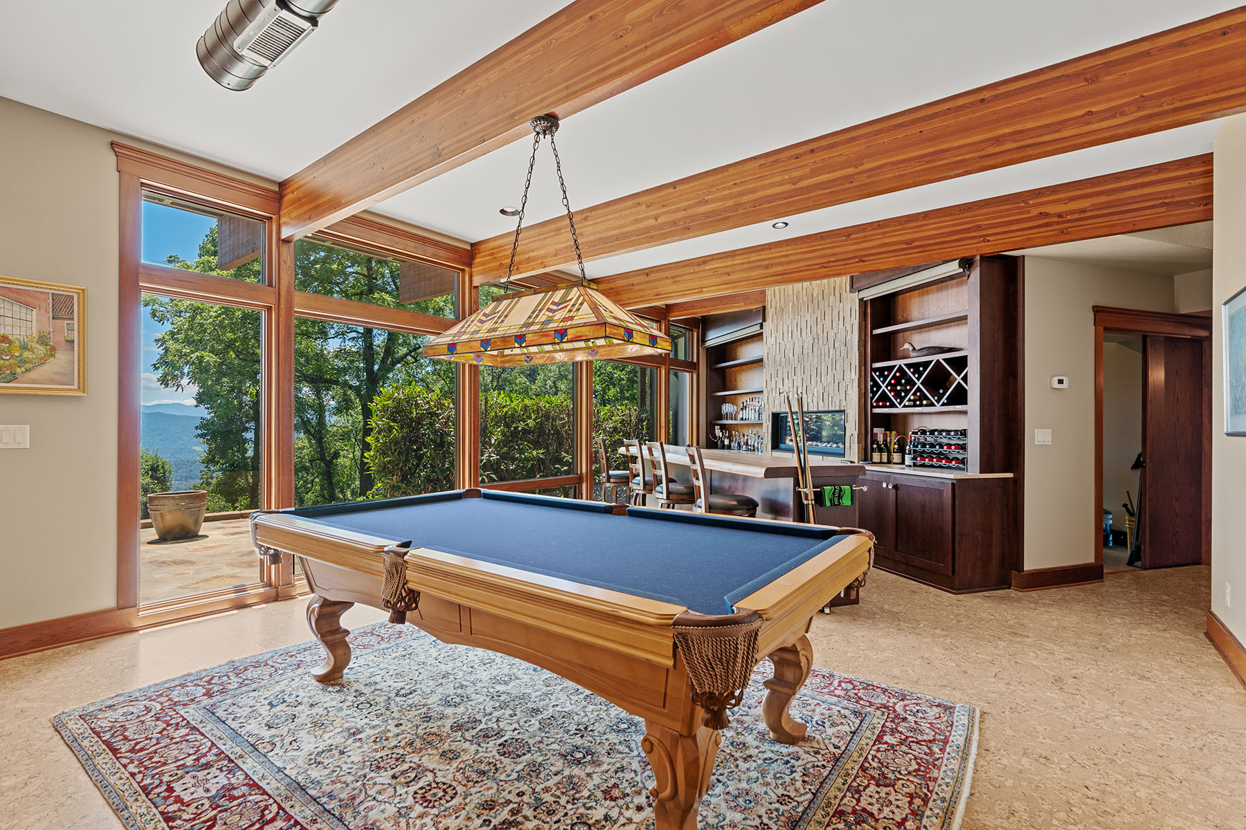 2128 Sleepy Hollow Drive