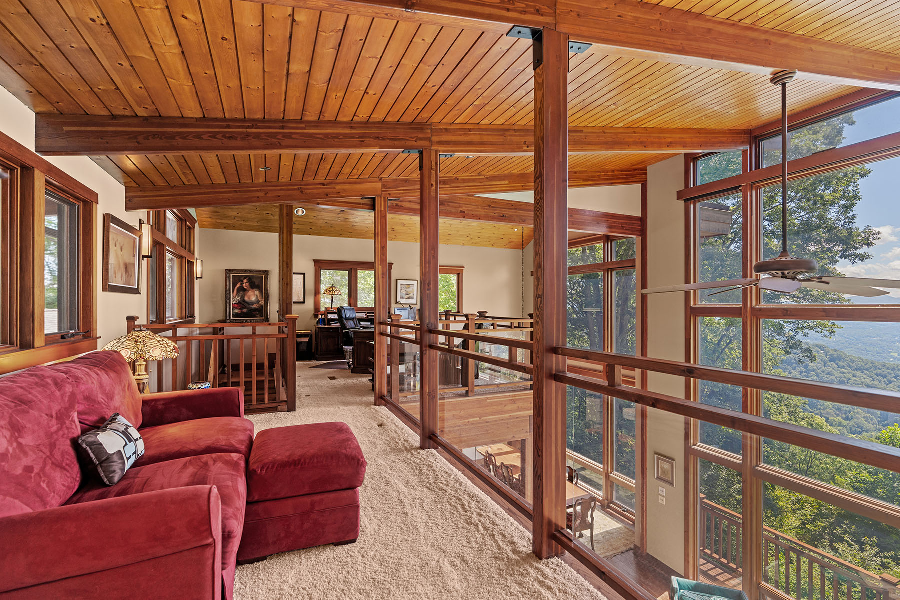 2128 Sleepy Hollow Drive